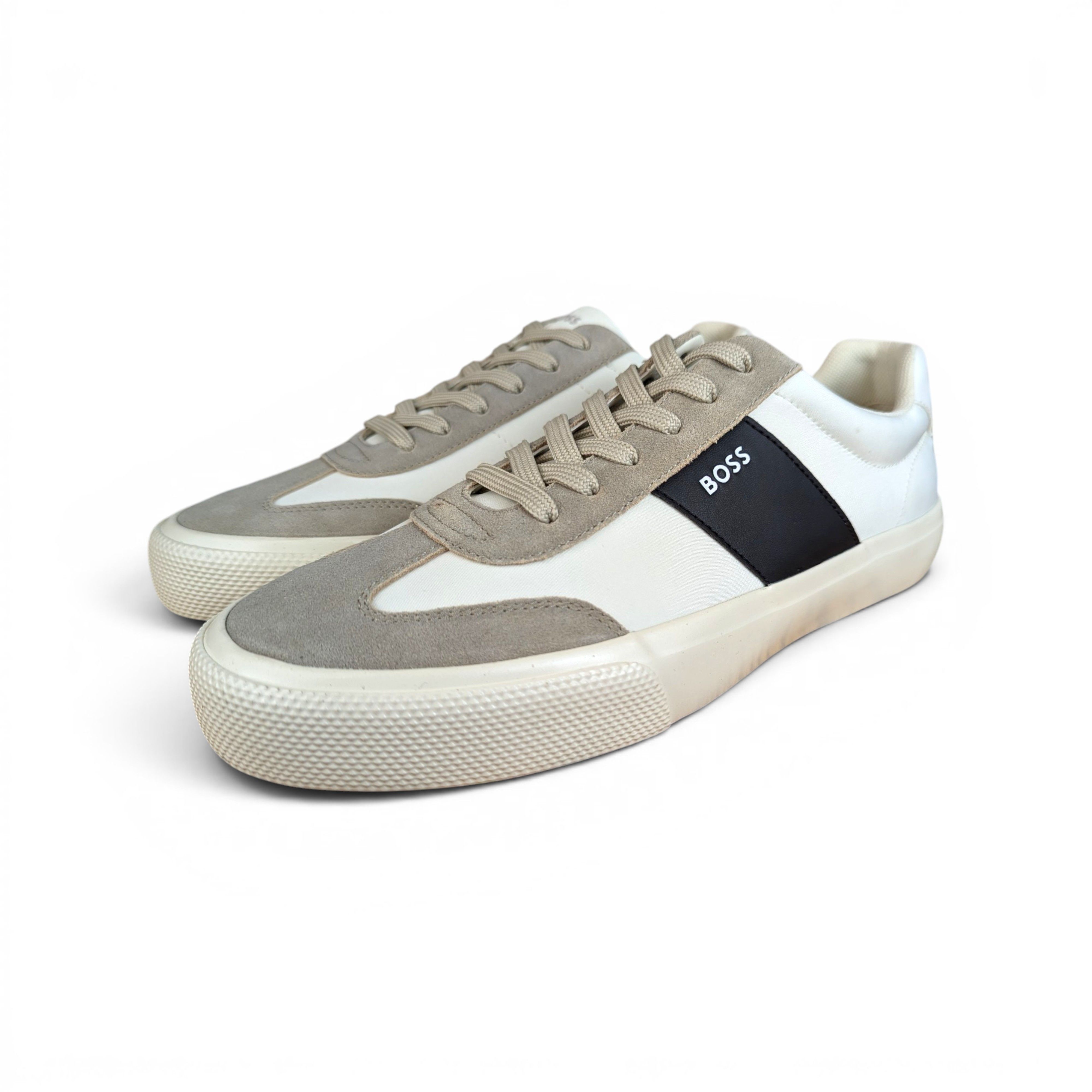 Hugo Boss HUGO BOSS WHITE SNEAKERS Size US 9 / EU 42 - 1 Thumbnail