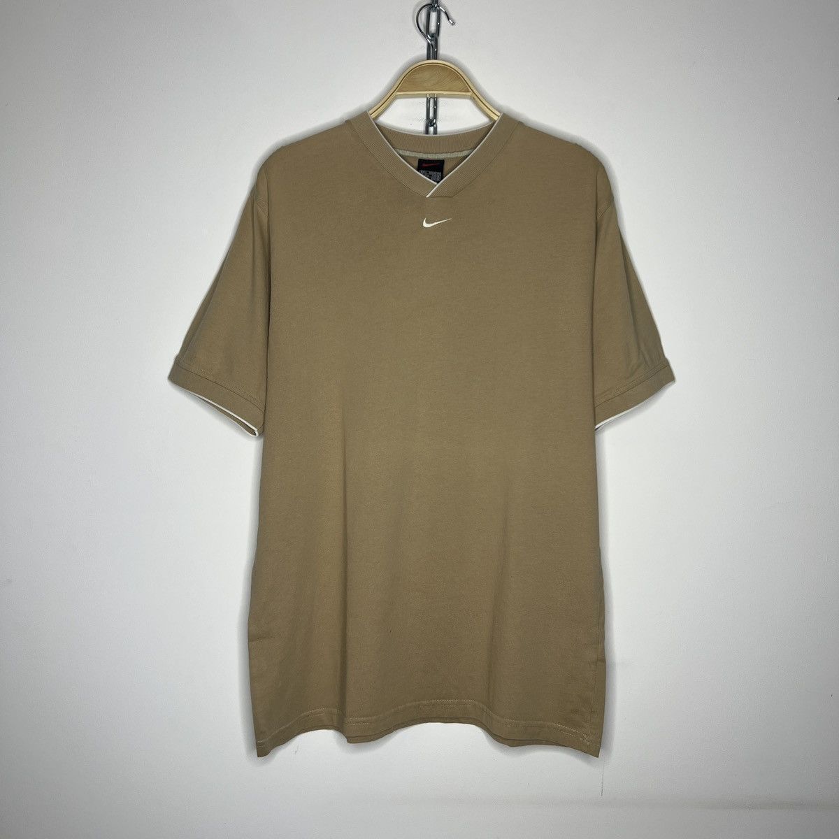 Nike × Vintage Vintage Nike Center Swoosh T-Shirt Size US L / EU 52-54 / 3 - 1 Thumbnail