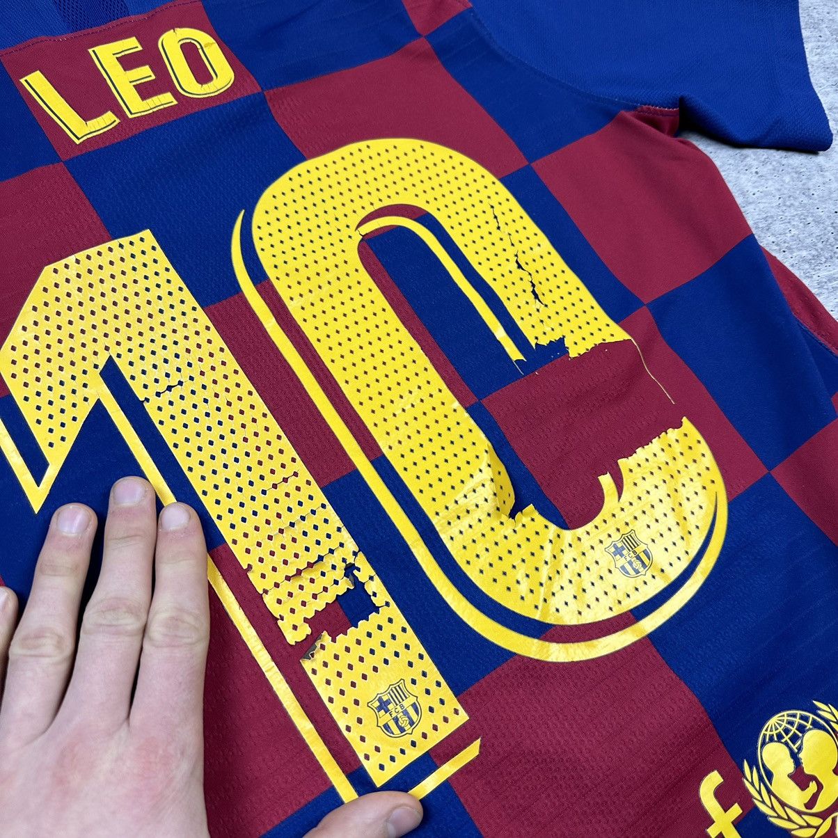 Other Nike Barcelona Shirt Home Soccer Jersey 2019-20 Leo Messi 10 Size US M / EU 48-50 / 2 - 16 Thumbnail