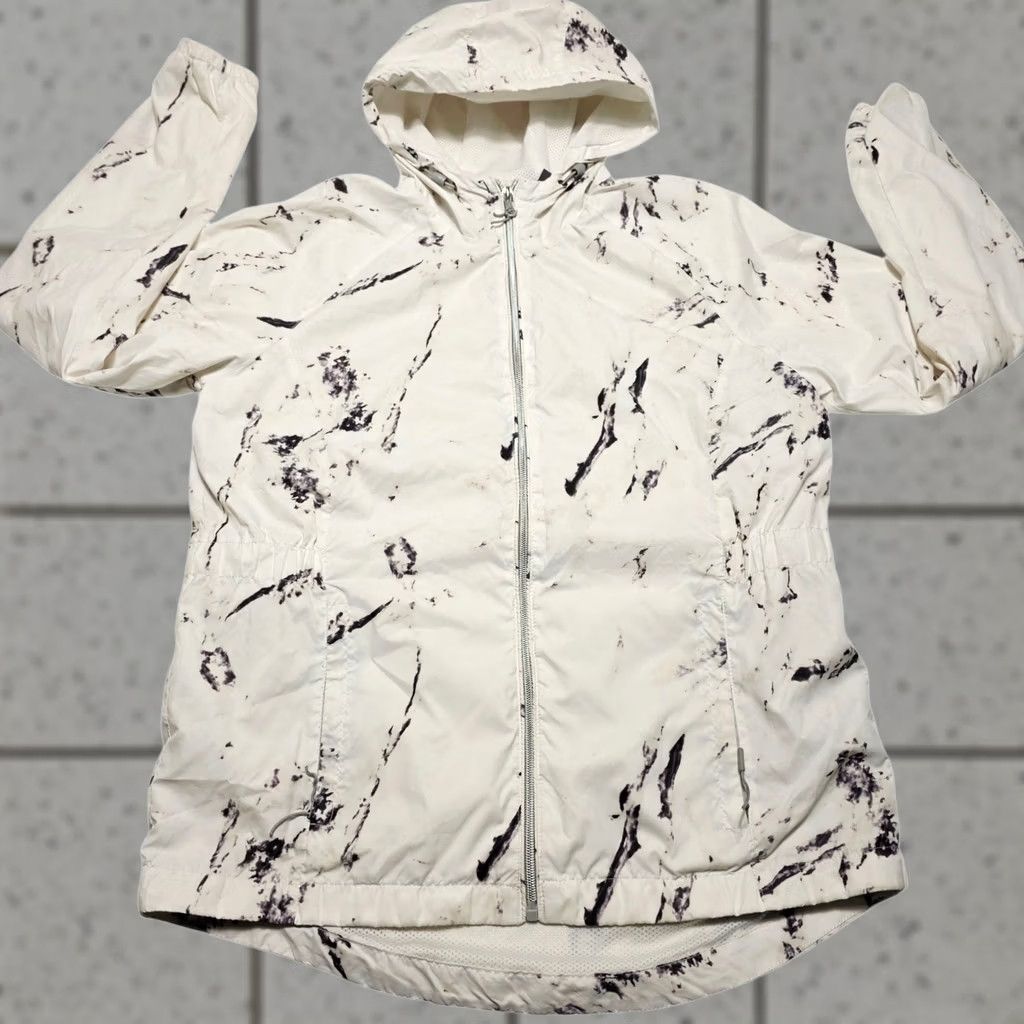 New Balance New Balance Windbreaker Hood Zip Women White Medium Jacket Regular Size M Size M / US 6-8 / IT 42-44 - 1 Thumbnail