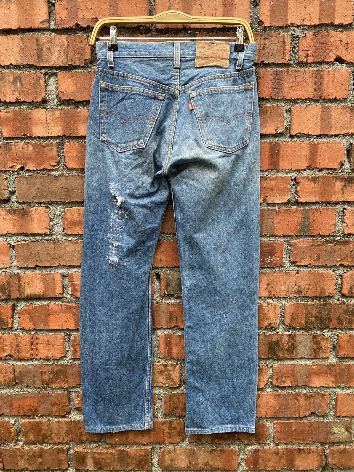 Levi's Vintage Clothing W29x28 Vintage levi's 501 made in USA distressed Size 29" - 2 Thumbnail