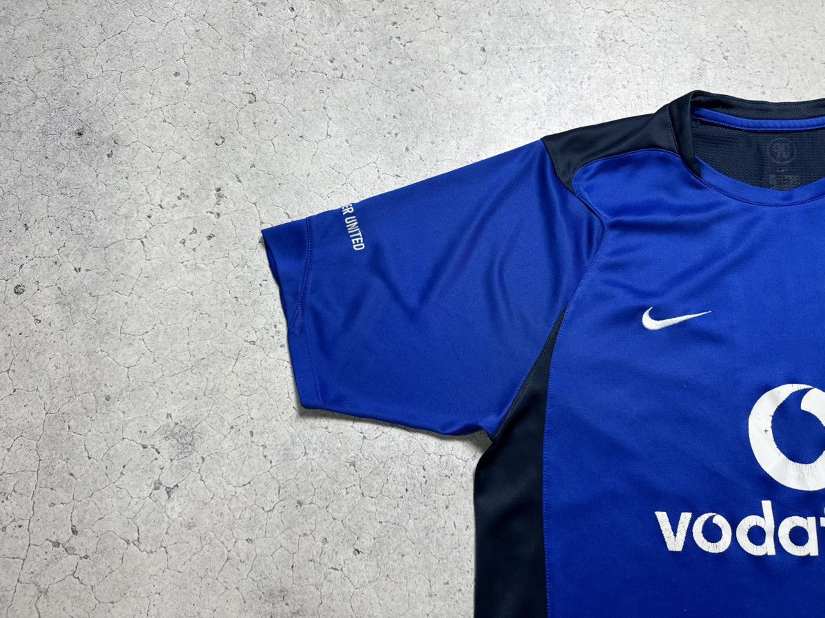 Nike Nike FC Manchester United 2005/2006 Vintage Soccer Jersey Size US L / EU 52-54 / 3 - 4 Thumbnail