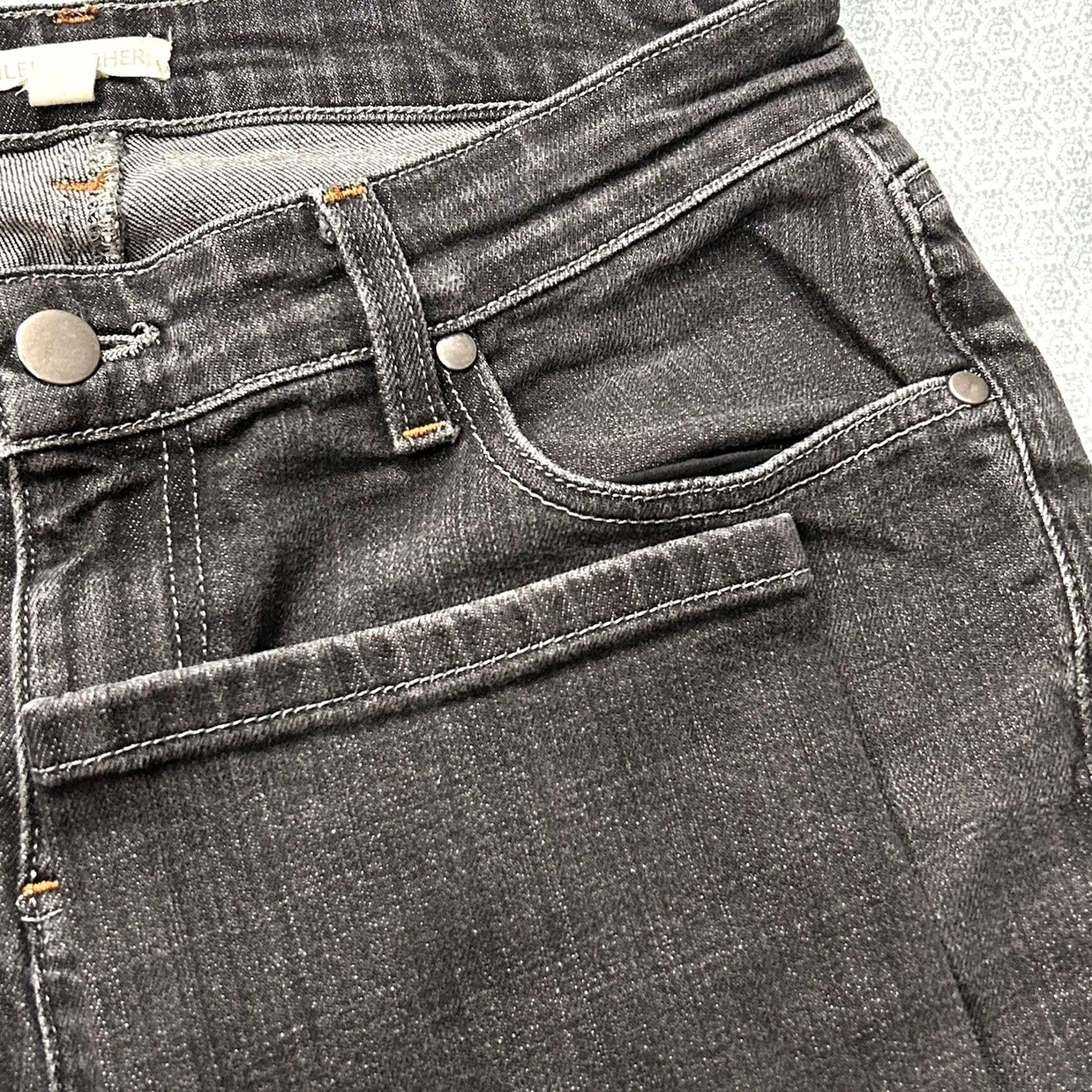 Eileen Fisher Eileen Fisher Jeans Womens 2 Black Straight Leg Mid Rise 5-Pocket Stretch Denim Button Zip Modern Minimalist Womens Size 26" / US 2 / IT 38 - 3 Thumbnail