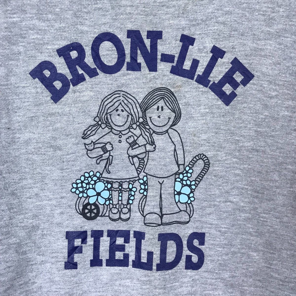 Vintage Vintage Third Wave Bron-Lie Friends Spell Out Pullover Size US M / EU 48-50 / 2 - 3 Thumbnail