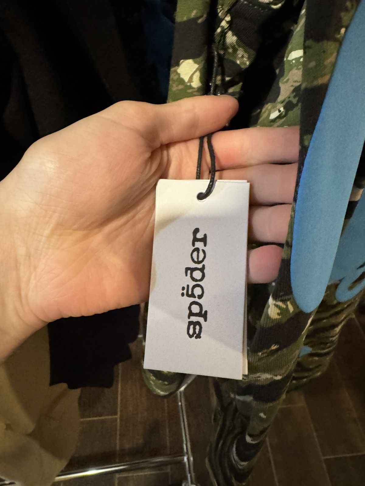 Sp5der Sp5der Beluga Tiger Camo Long-sleeve Tee - Size S Size US S / EU 44-46 / 1 - 7 Thumbnail
