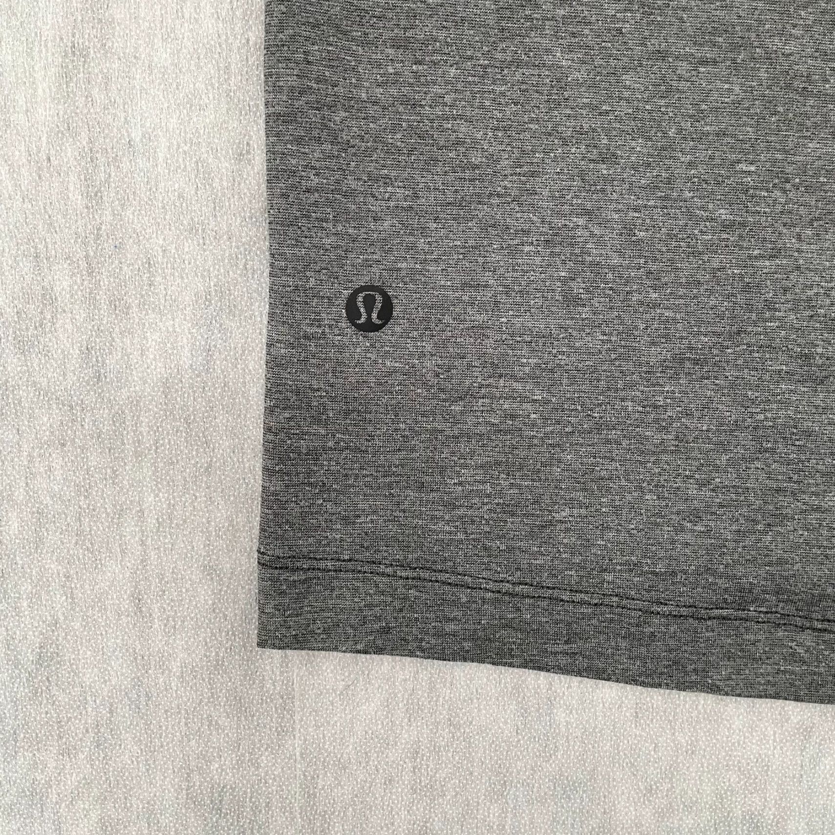 Lululemon Lululemon Tech Polo Mens Shirt Large Gray Short Sleeve Breathable Athletic Fit Size US L / EU 52-54 / 3 - 5 Thumbnail