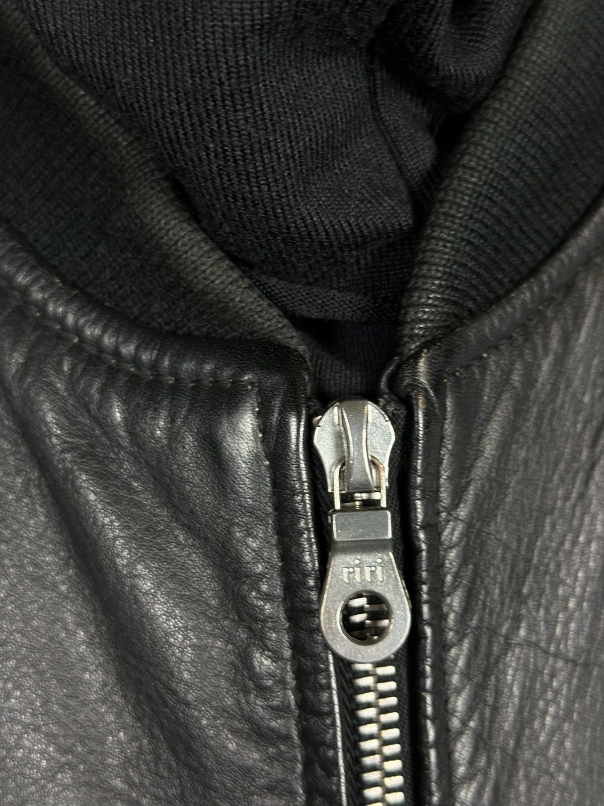 Leather Leather bomber jacket with RIRI zipper and perfect boxy cut Size US L / EU 52-54 / 3 - 4 Thumbnail