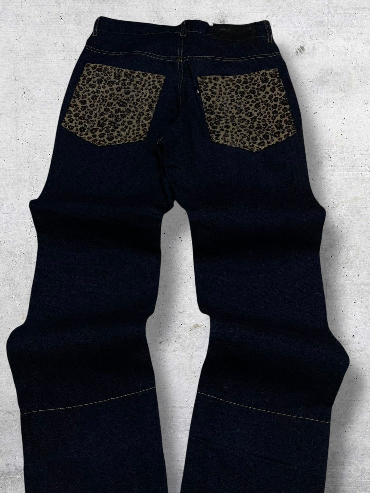Hysteric Glamour VINTAGE ILLS GARMENTS 90S JAPAN DESIGNER LEOPARD BLEND DENIM Size US 32 / EU 48 - 12 Thumbnail