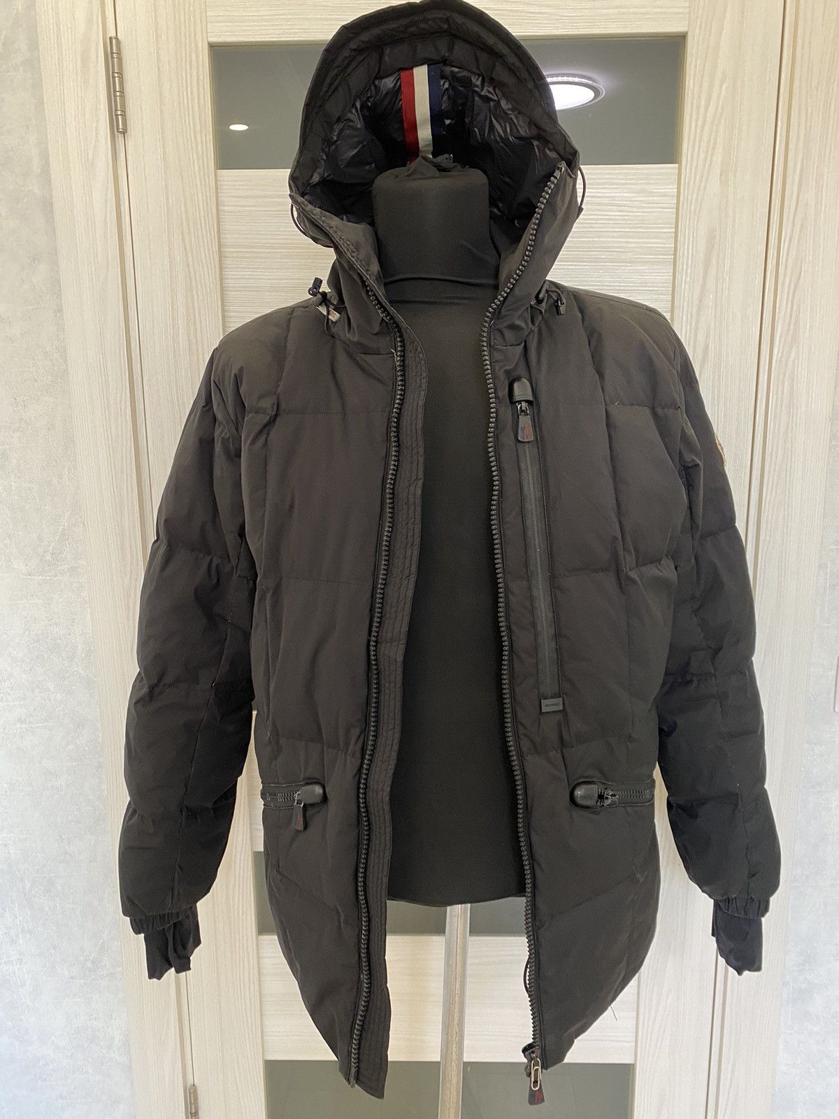 Moncler Moncler Grenoble Men Down Hooded Jacket Size US L / EU 52-54 / 3 - 2 Thumbnail