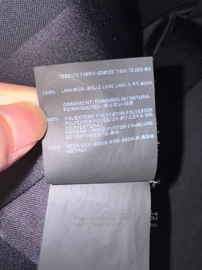 Saint Laurent Paris Saint Laurent Paris Satin Reversible Notched Lapel Smoking Size US S / EU 44-46 / 1 - 7 Thumbnail