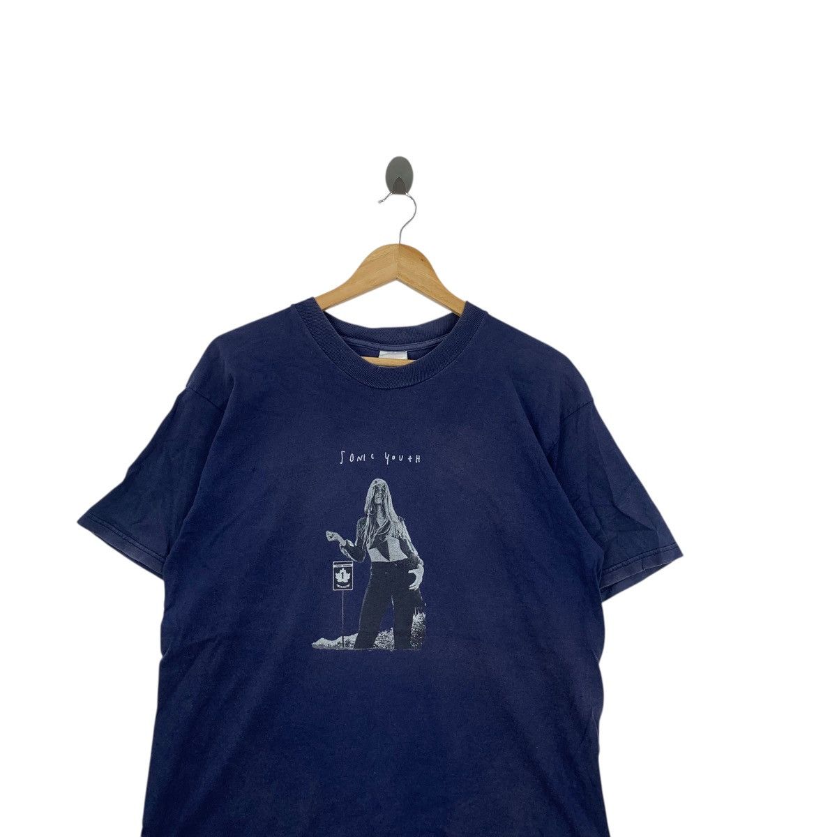 Band Tees Vintage SONIC YOUTH GRUNGE Hitchhiker Girl Kim Gordon Tee Size US M / EU 48-50 / 2 - 2 Thumbnail