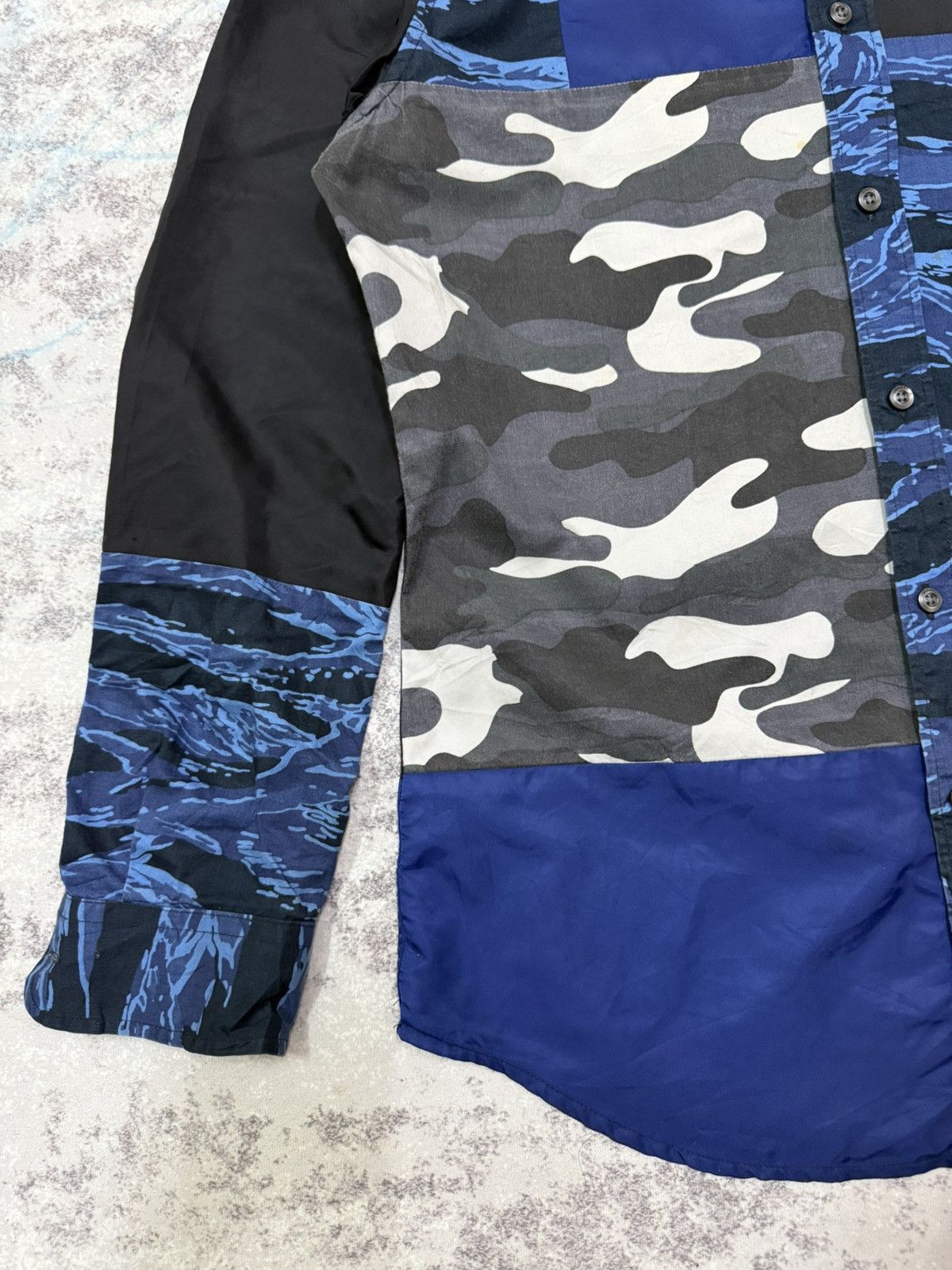 Diesel DIESEL PATCHWORK CAMO DESIGN STYLE BUTTON UP SHIRT Size US M / EU 48-50 / 2 - 4 Thumbnail