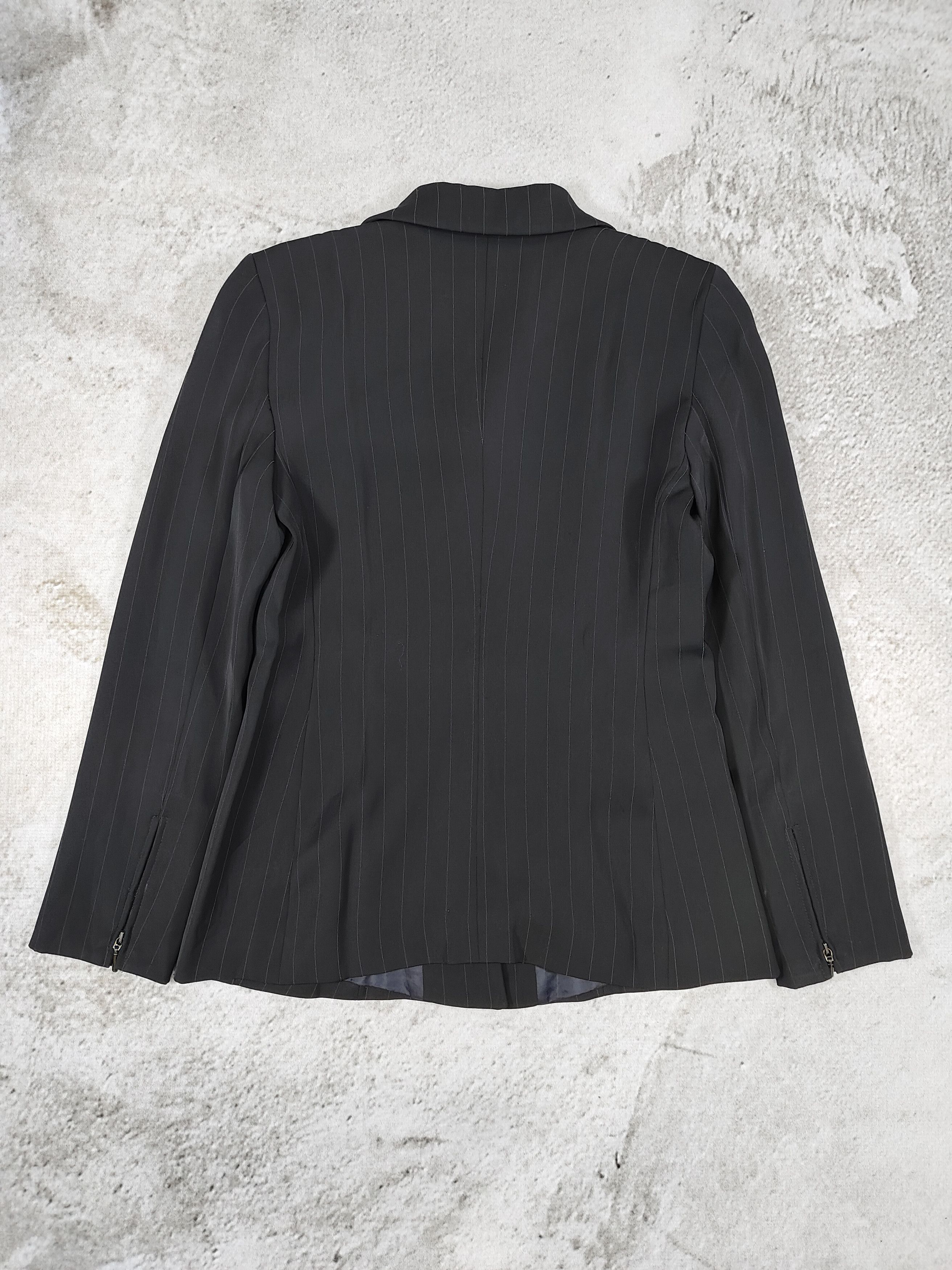 Emporio Armani 00s E.A- Archive Asymmetrical Pinstripe Sculpted Tailoring Size M / US 6-8 / IT 42-44 - 10 Thumbnail