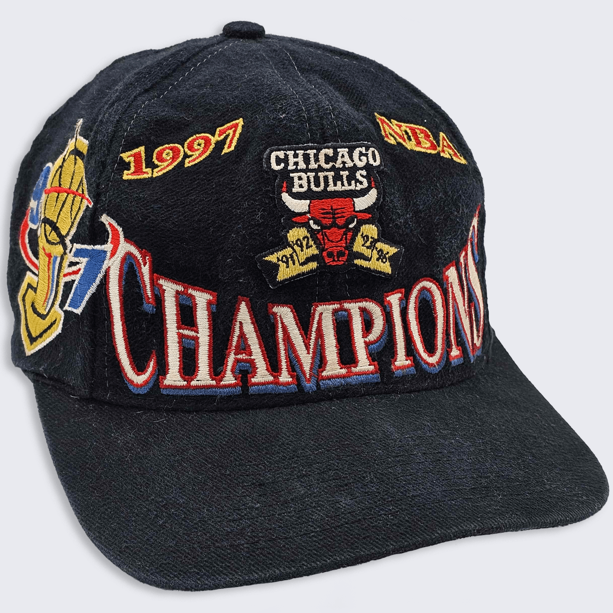 NBA Chicago Bulls 90s Championship Logo Athletic Snapback Hat Size ONE SIZE - 1 Thumbnail
