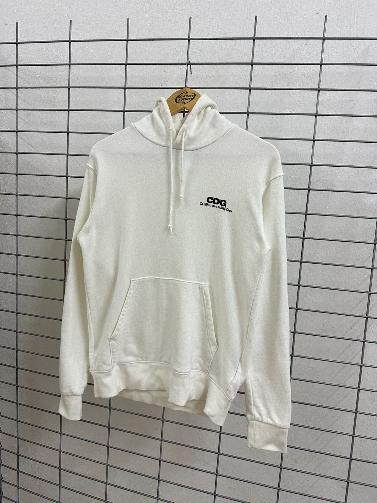 CDG by Comme des Garcons CDG Comme des Garcons AD2019 White Hoodie Size US M / EU 48-50 / 2 - 3 Thumbnail