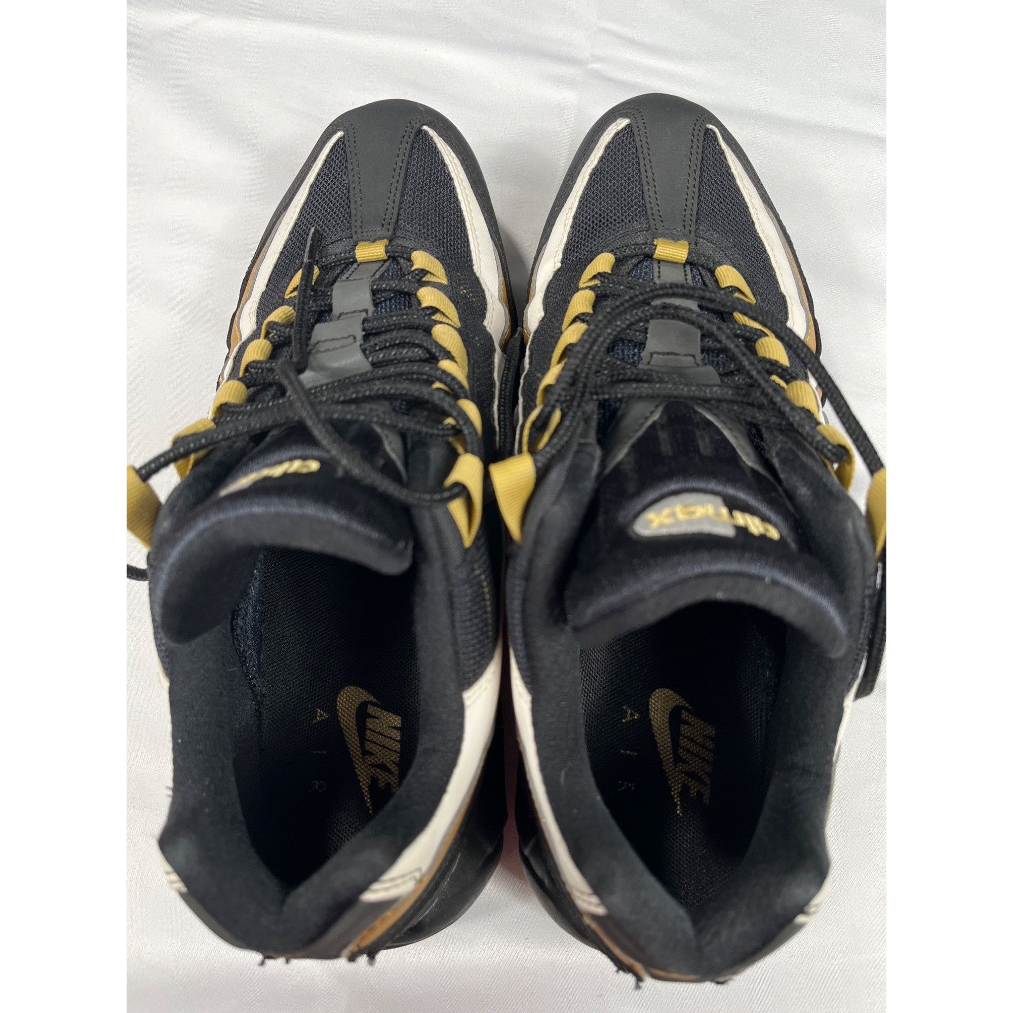 Nike Nike Mens Air Max 95 OG Athletic Sneakers Size 10.5 SKU 7375 Size US 10.5 / EU 43-44 - 6 Thumbnail