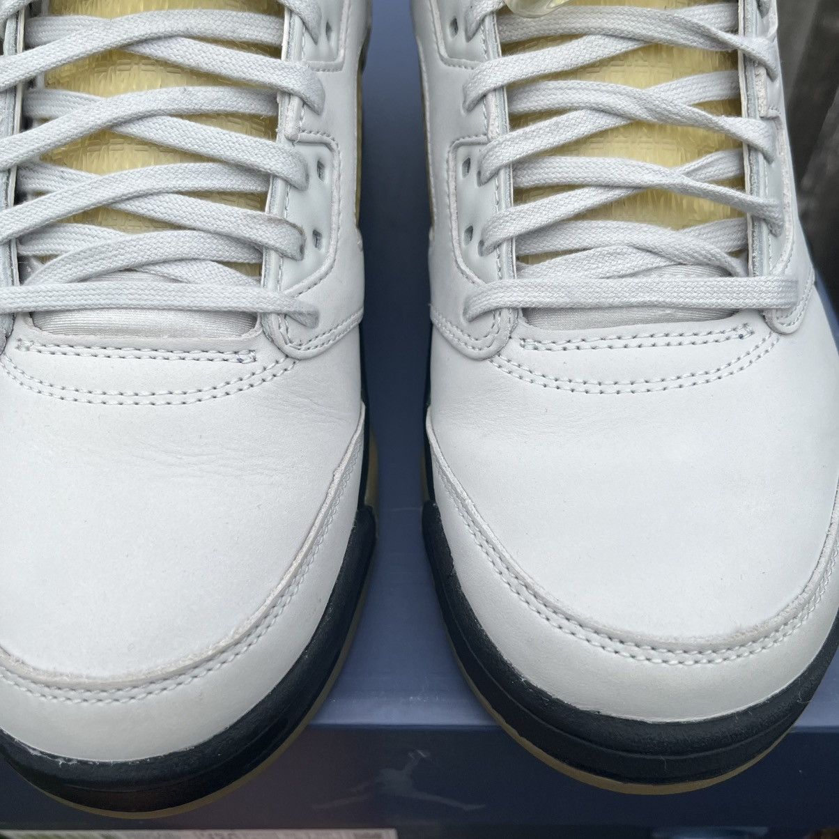 A Ma Maniere × Nike Nike air Jordan 5 A ma maniere size 10.5w(9men) Size US 9 / EU 42 - 3 Thumbnail