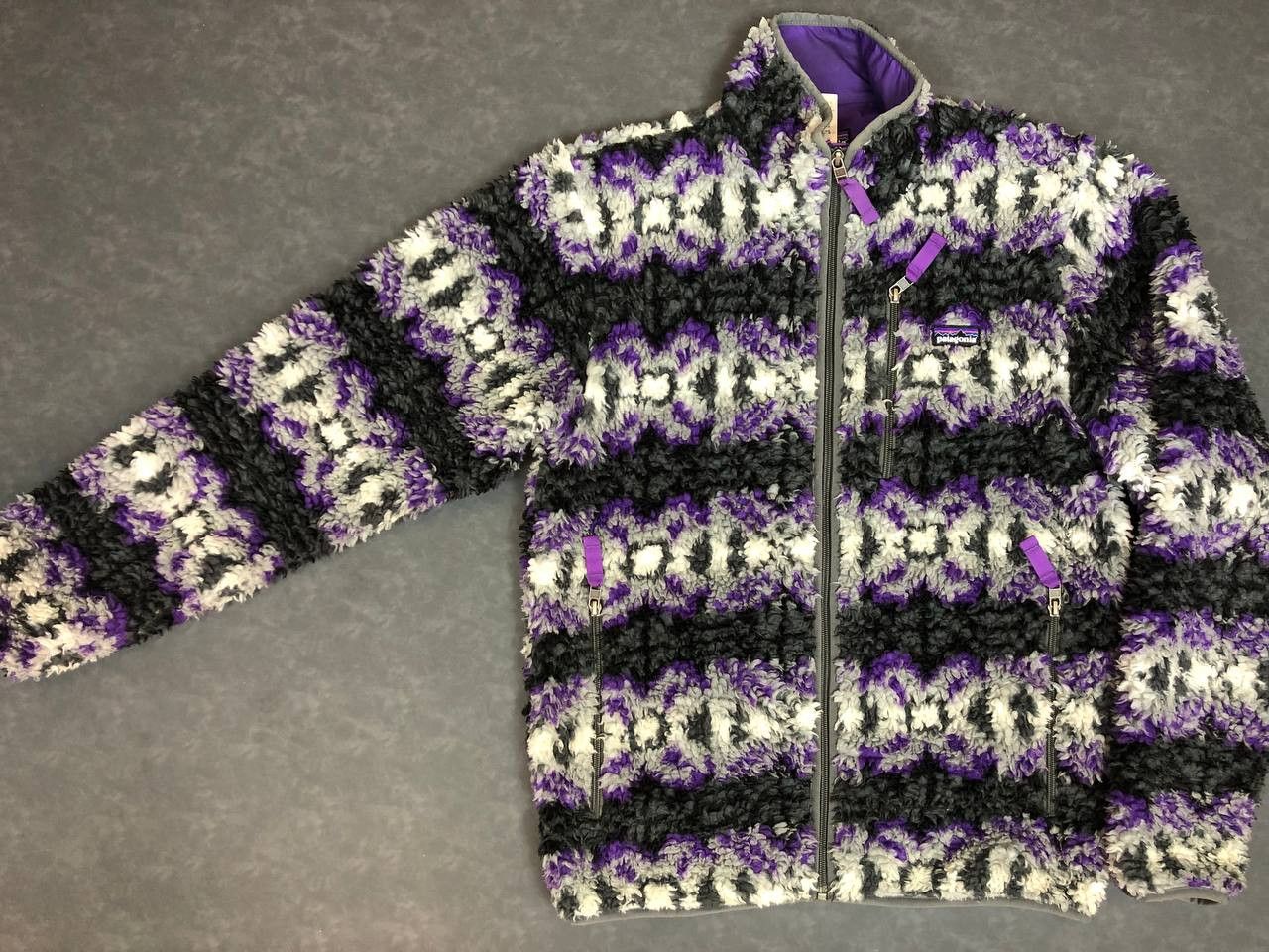 Deals Patagonia mens retro x aztec