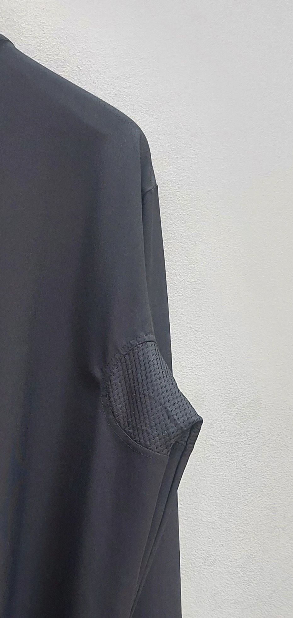 Prada Prada x Vintage Minimalist Techwear-Inspired Shirt Size US L / EU 52-54 / 3 - 10 Thumbnail