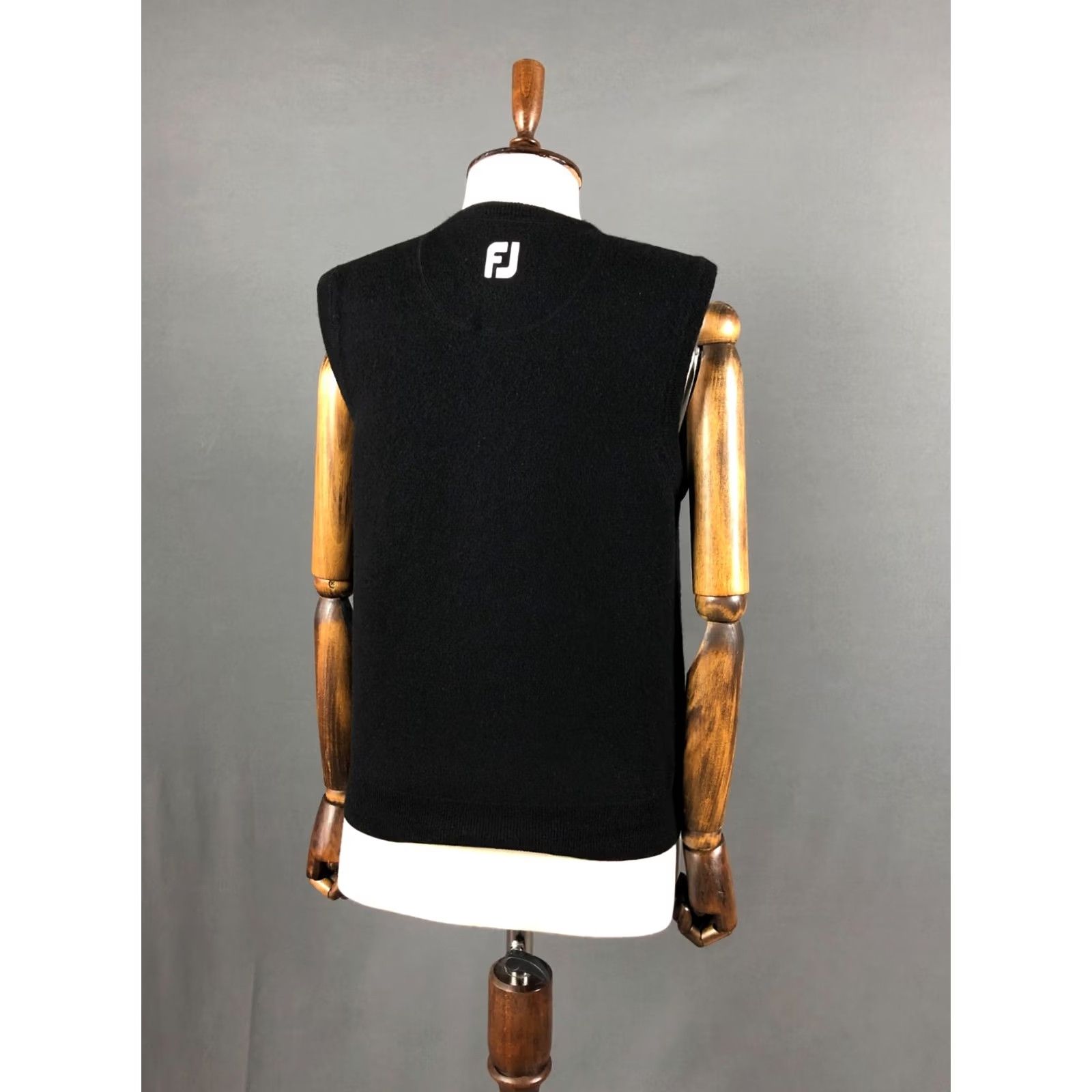 Footjoy FootJoy Women's Vest M Black Wool Casual Golf Vest Size M / US 6-8 / IT 42-44 - 3 Thumbnail