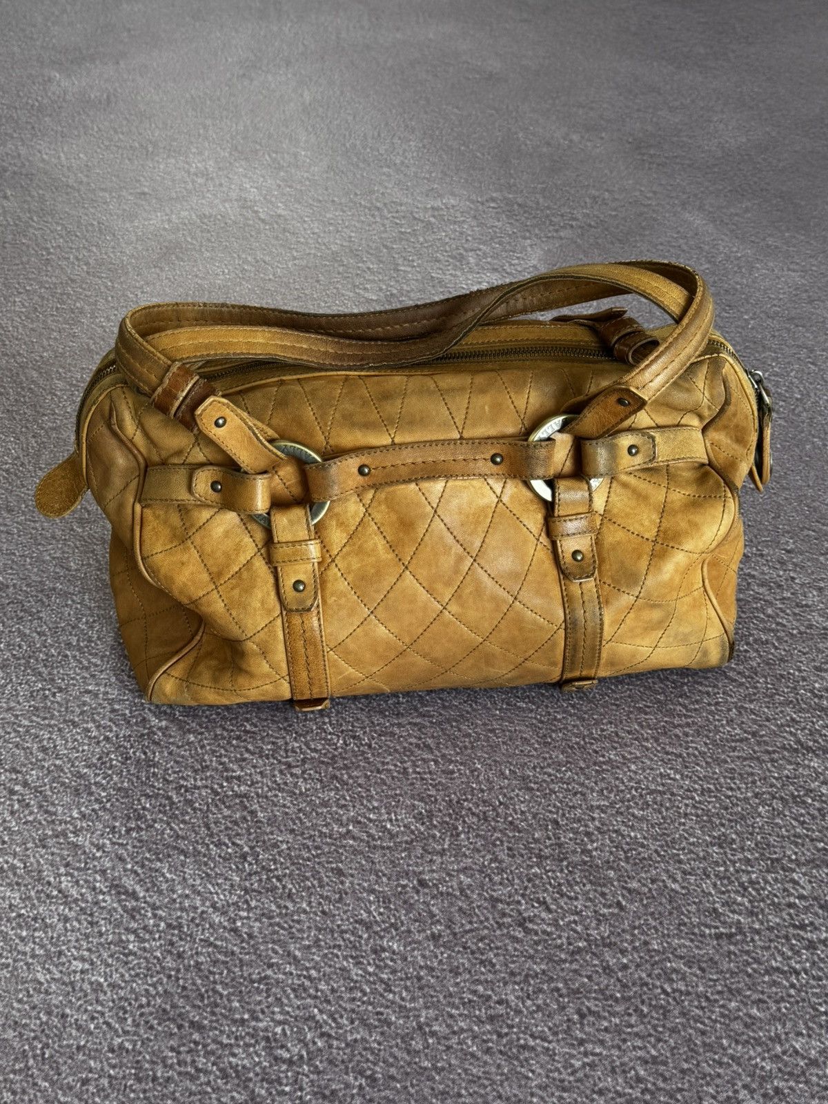 Bally Bally Leather Faded Luxury Designer Y2K Handle Bag Size ONE SIZE - 2 Thumbnail