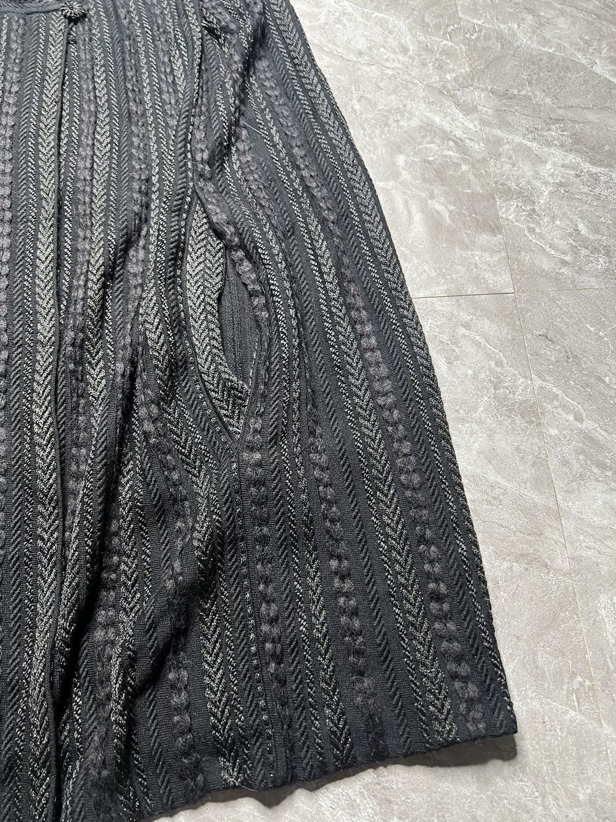 Alexander McQueen Alexander Mcqueen Black Textured Knit Cape Size S / US 4 / IT 40 - 4 Thumbnail