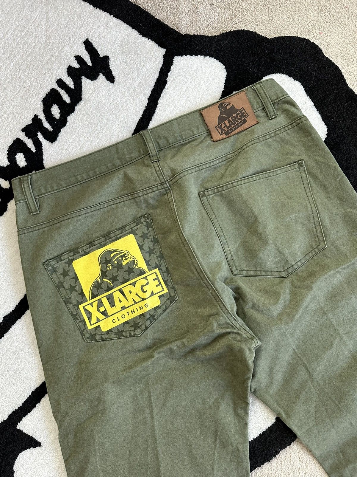 Japanese Brand × X-LARGE X-Large Clothing Brand Pocket Logo Olive Green Very Rare Size US 34 / EU 50 - 1 Thumbnail