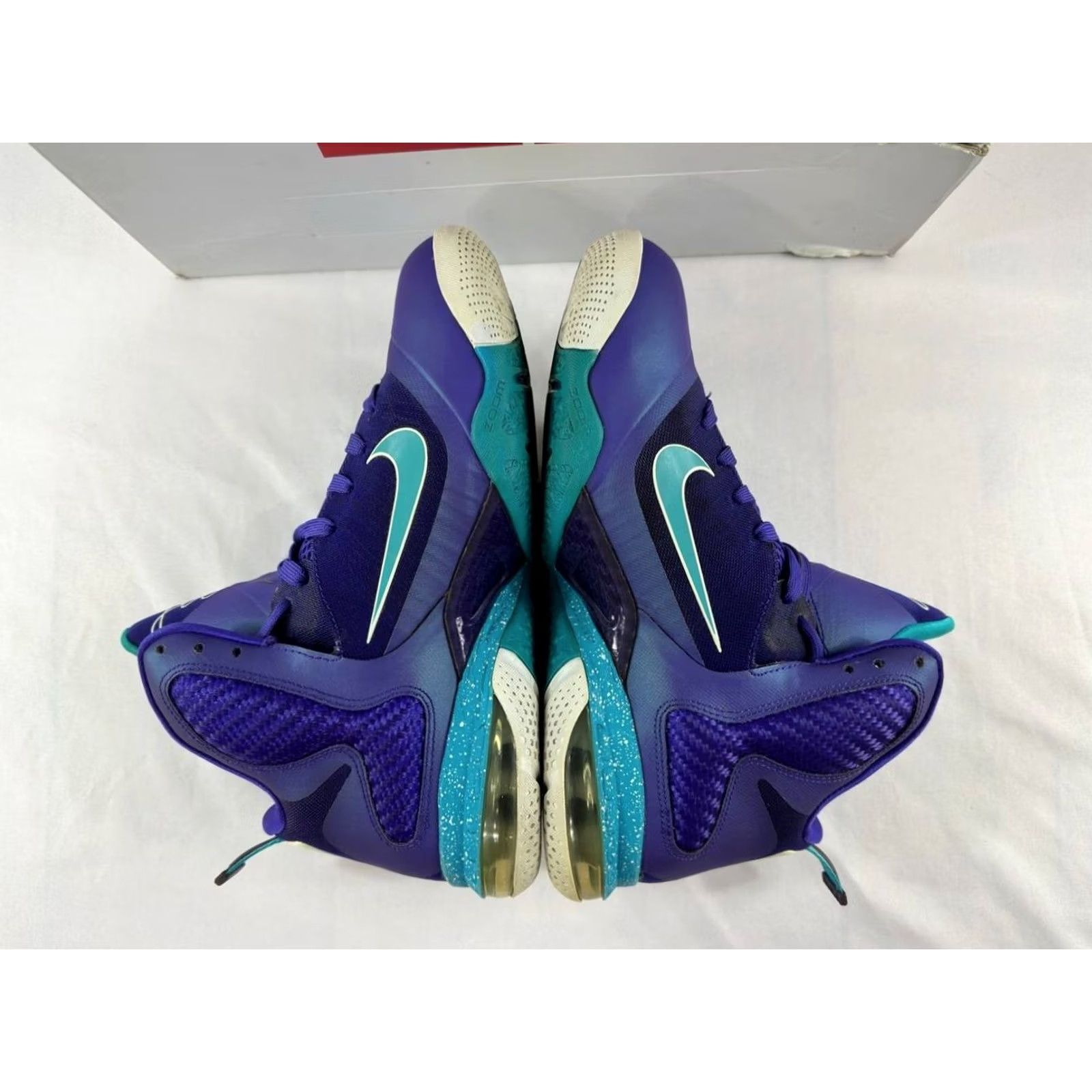 Nike Nike LeBron 9 Sneaker Purple 2012 469764-500 Men's Size 9 Size US 9 / EU 42 - 6 Thumbnail