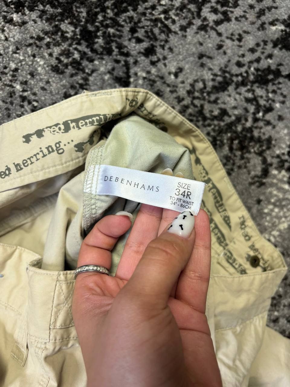 Japanese Brand × Vintage Vintage Y2K Red Herring Debenhams Baggy Cargo Pants Size US 34 / EU 50 - 6 Thumbnail