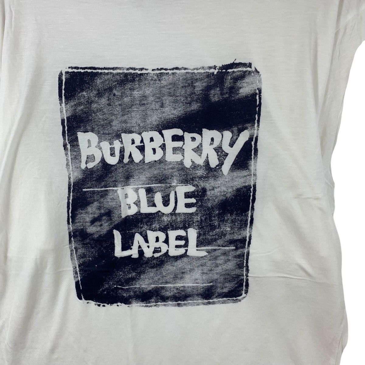 Burberry Vintage BURBERRY BLUE LABEL London Nova Check Tee Shirt Size M / US 6-8 / IT 42-44 - 4 Thumbnail