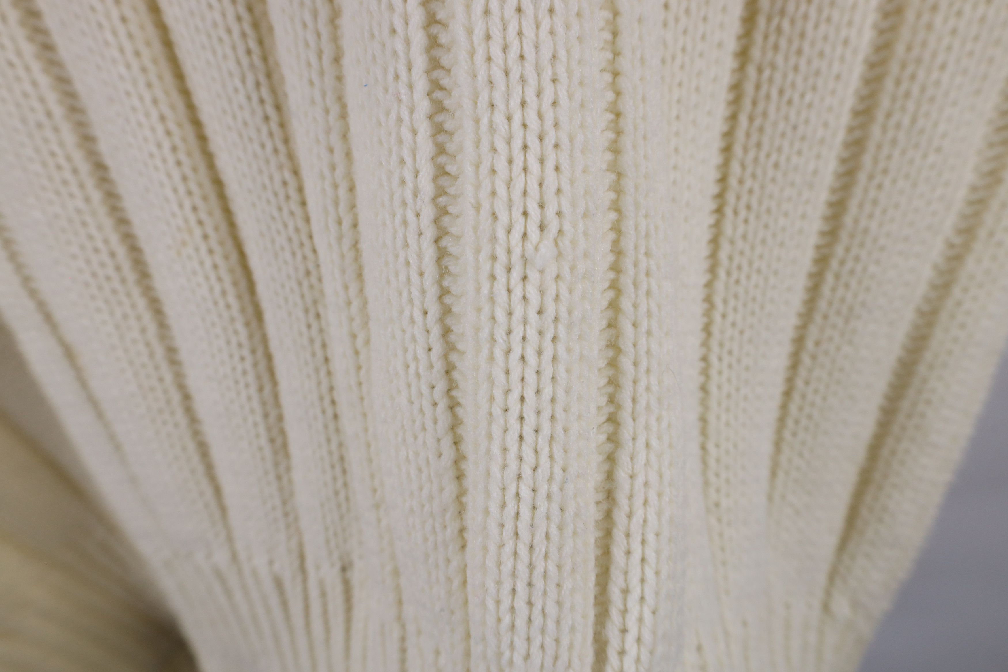 Vintage Vintage 70s Streetwear Cable Knit Fisherman Sweater Cream Size US L / EU 52-54 / 3 - 9 Thumbnail