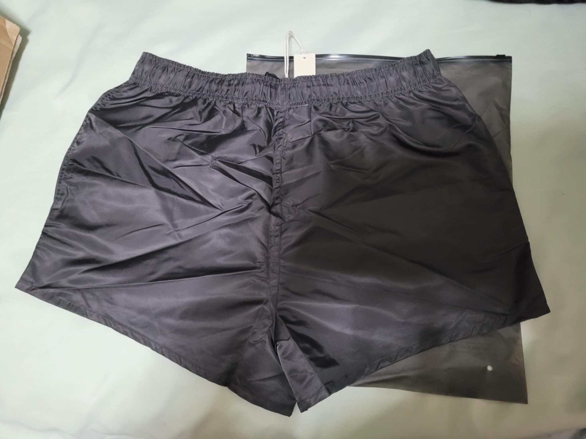 Fear of God Sz XL Fear of God Essentials Running Short IRON SS22 Size US 38 / EU 54 - 4 Thumbnail