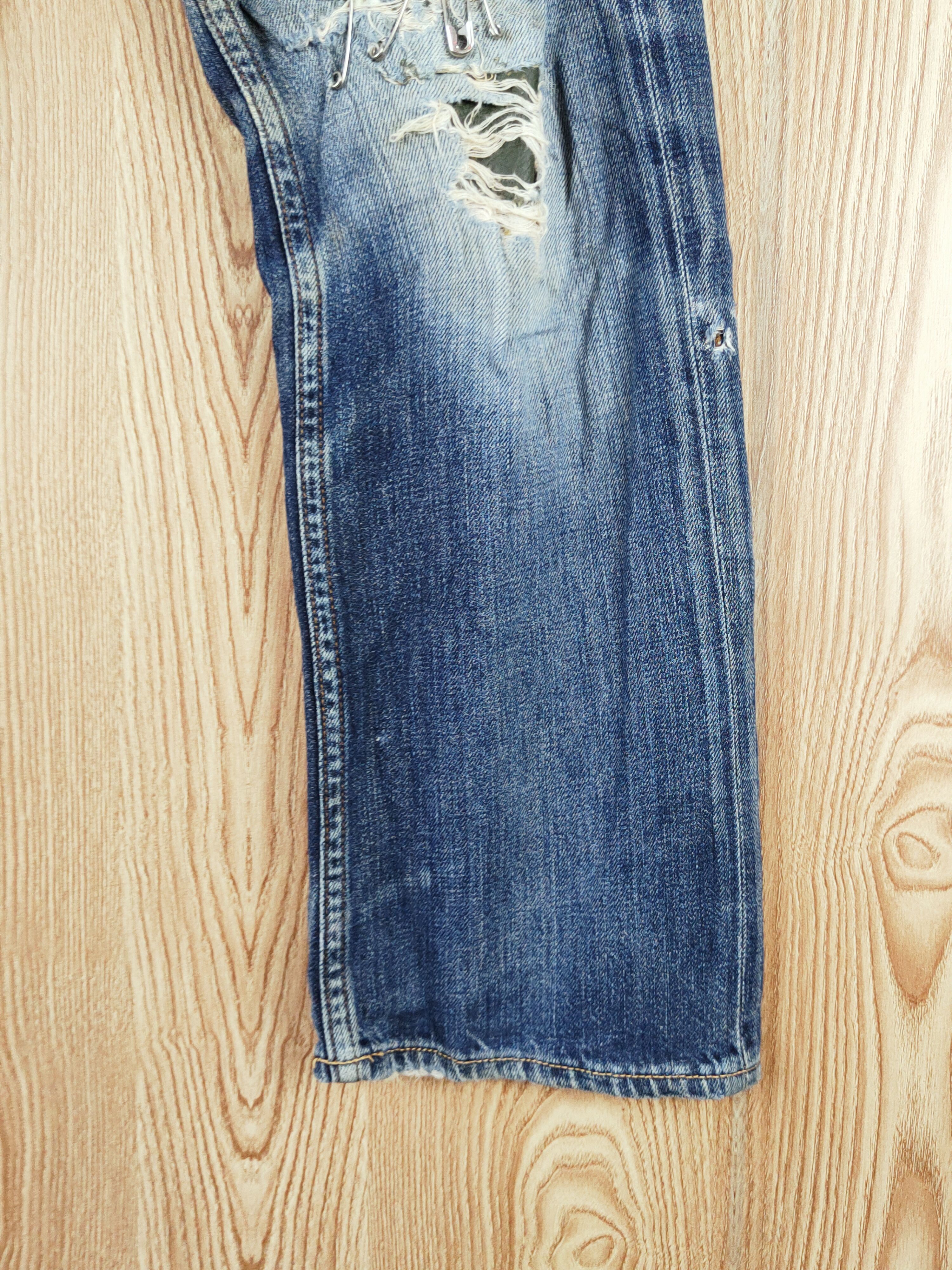 Gap DL Gap Dark Blue Faded Distressed Ripped Cargo Jeans #W023 Size US 31 - 7 Thumbnail