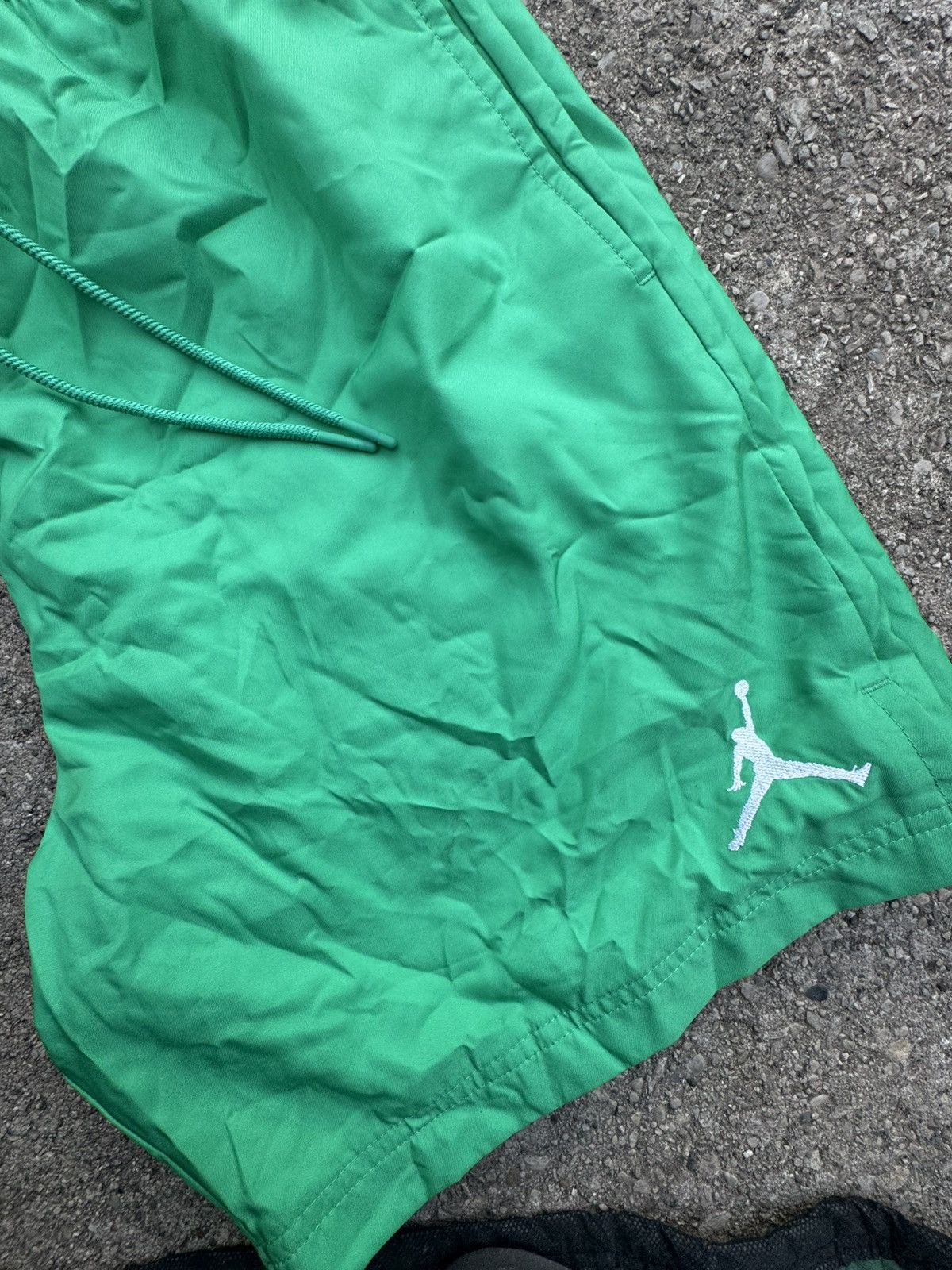 Jordan Brand Jordan Green shorts Size US 32 / EU 48 - 4 Thumbnail