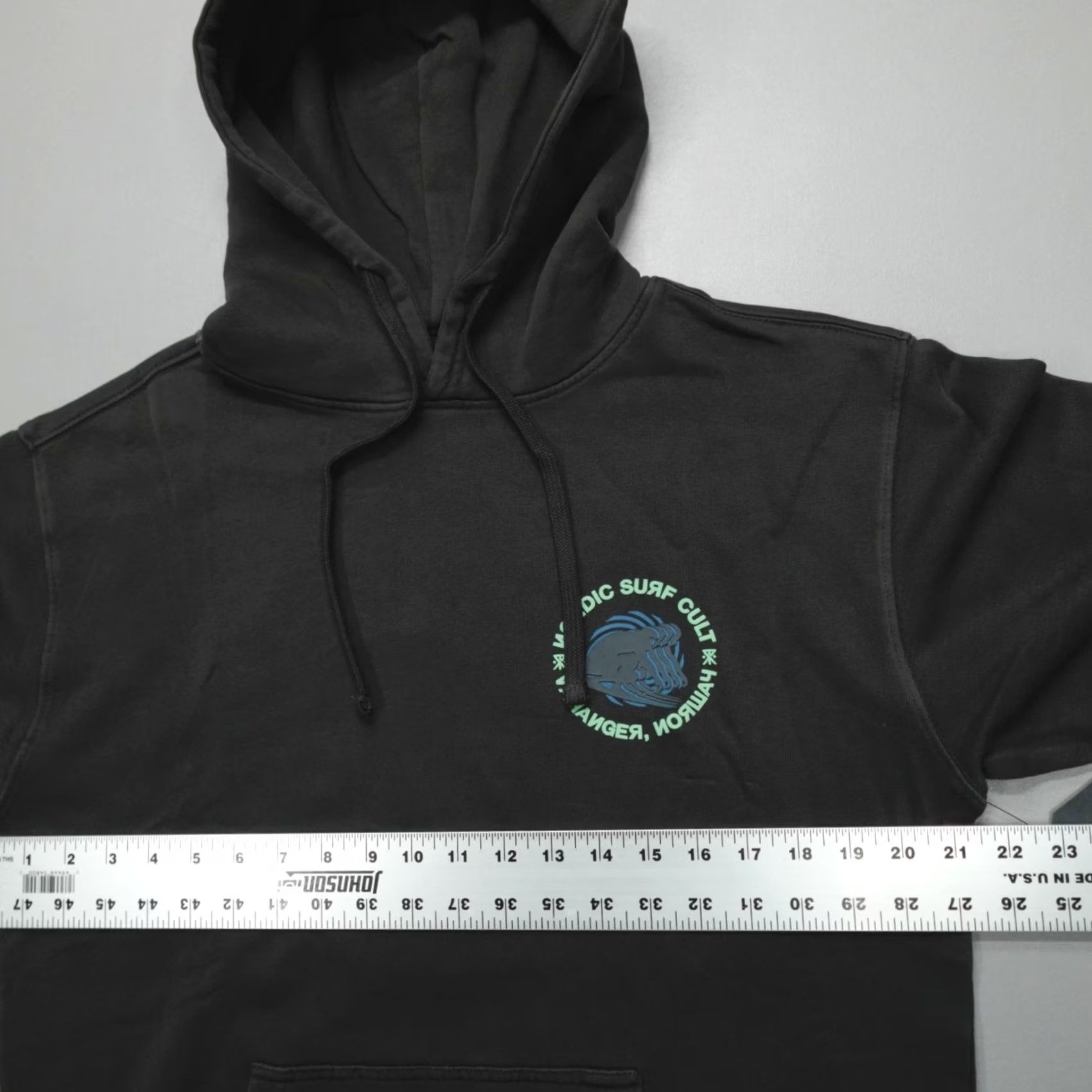 Roark VINTAGE Roark Surf Cult Fleece Hoodie Mens Size S Black RF339 Varanger Norway Shirt Size US S / EU 44-46 / 1 - 6 Thumbnail