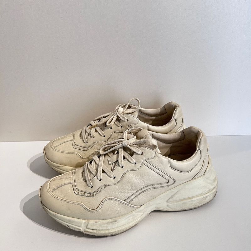 Gucci Gucci Rhyton Distressed Fashion Sneakers for Men - Size US 8.5 / EU 41-42 - 2 Thumbnail
