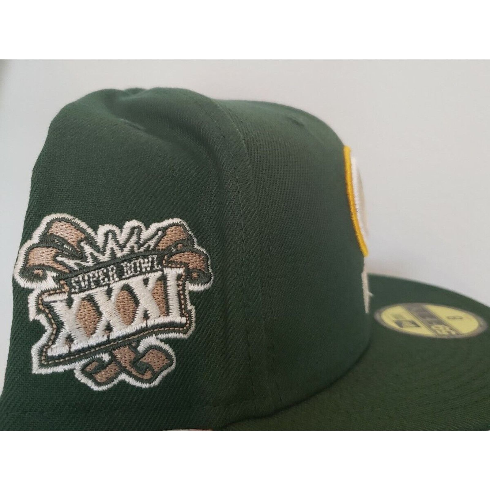 New Era Green Bay Packers Hat Super Bowl 31 Size 8 Green New Era Size ONE SIZE - 3 Thumbnail