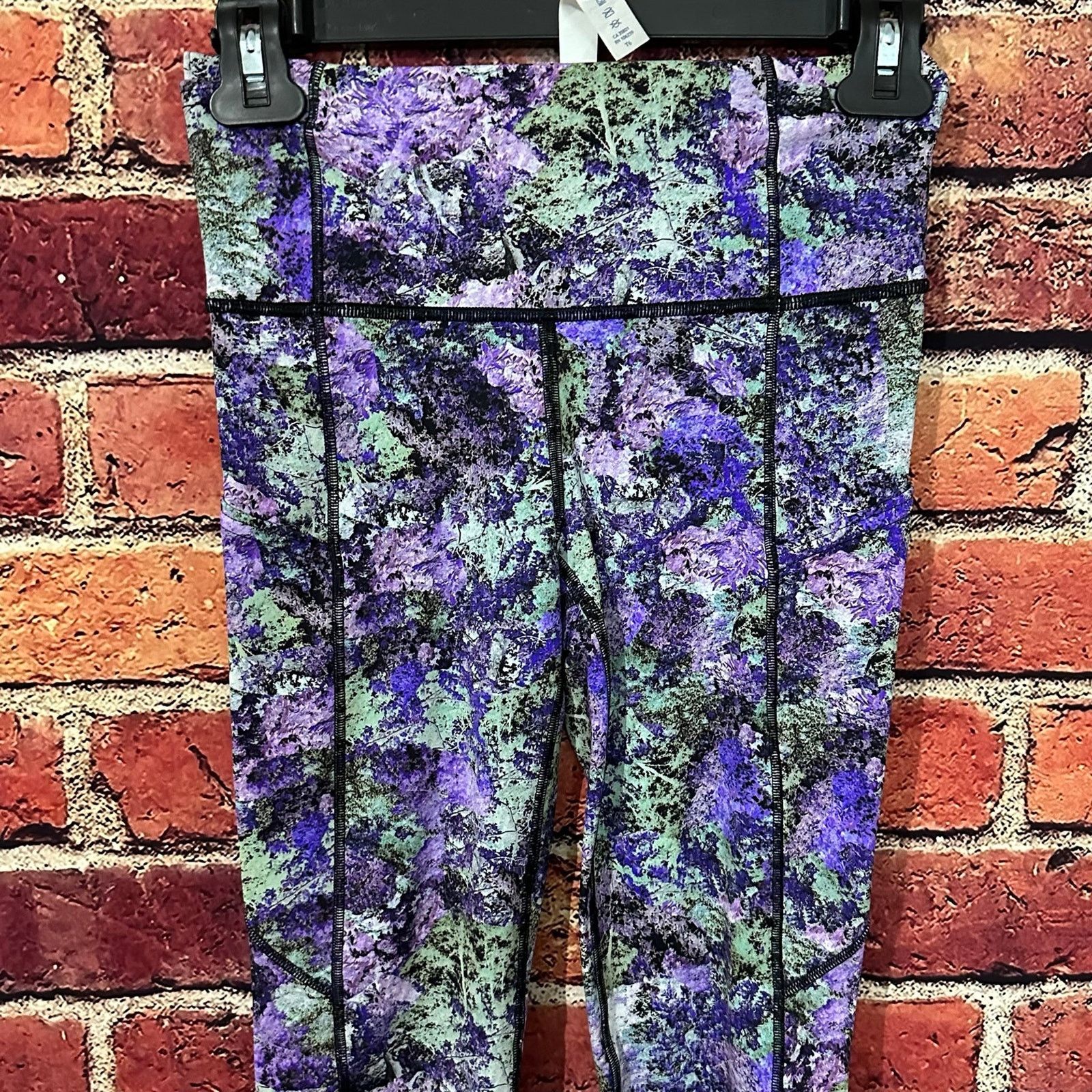 Lululemon lululemon leggings size 4 Size 27" / US 4 / IT 40 - 2 Thumbnail