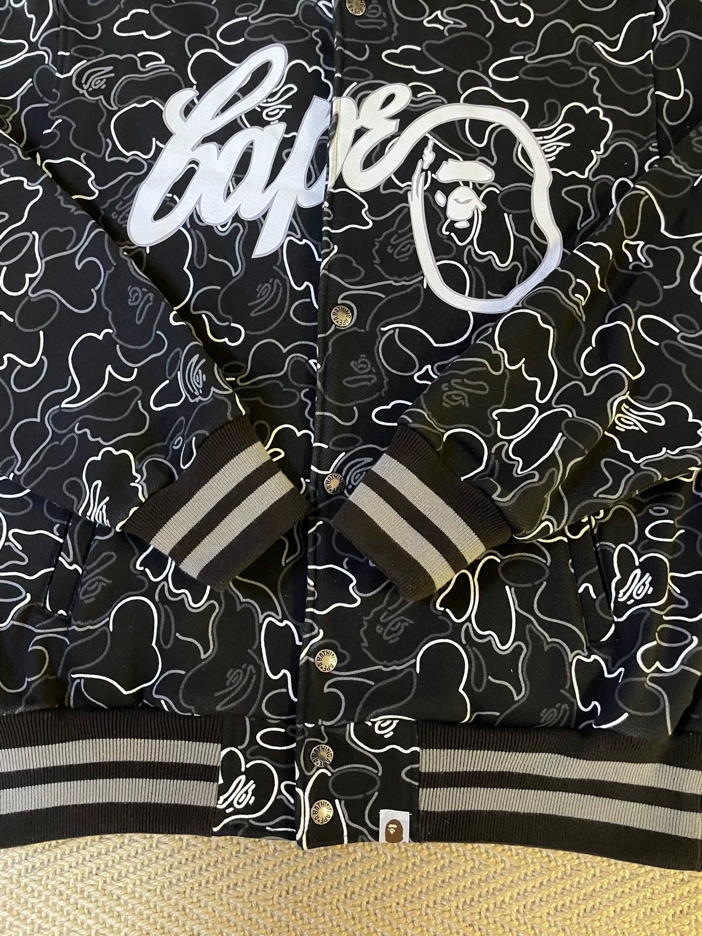 Bape BAPE NEON CAMO Vintage Oversized Baseball Jacket M Size US M / EU 48-50 / 2 - 4 Thumbnail