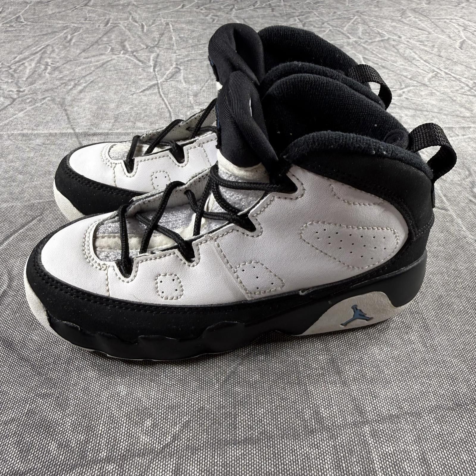 Jordan Brand Jordan 9 Shoes Kid's 10C University Blue 401812-140 Size US 9 / EU 42 - 3 Thumbnail