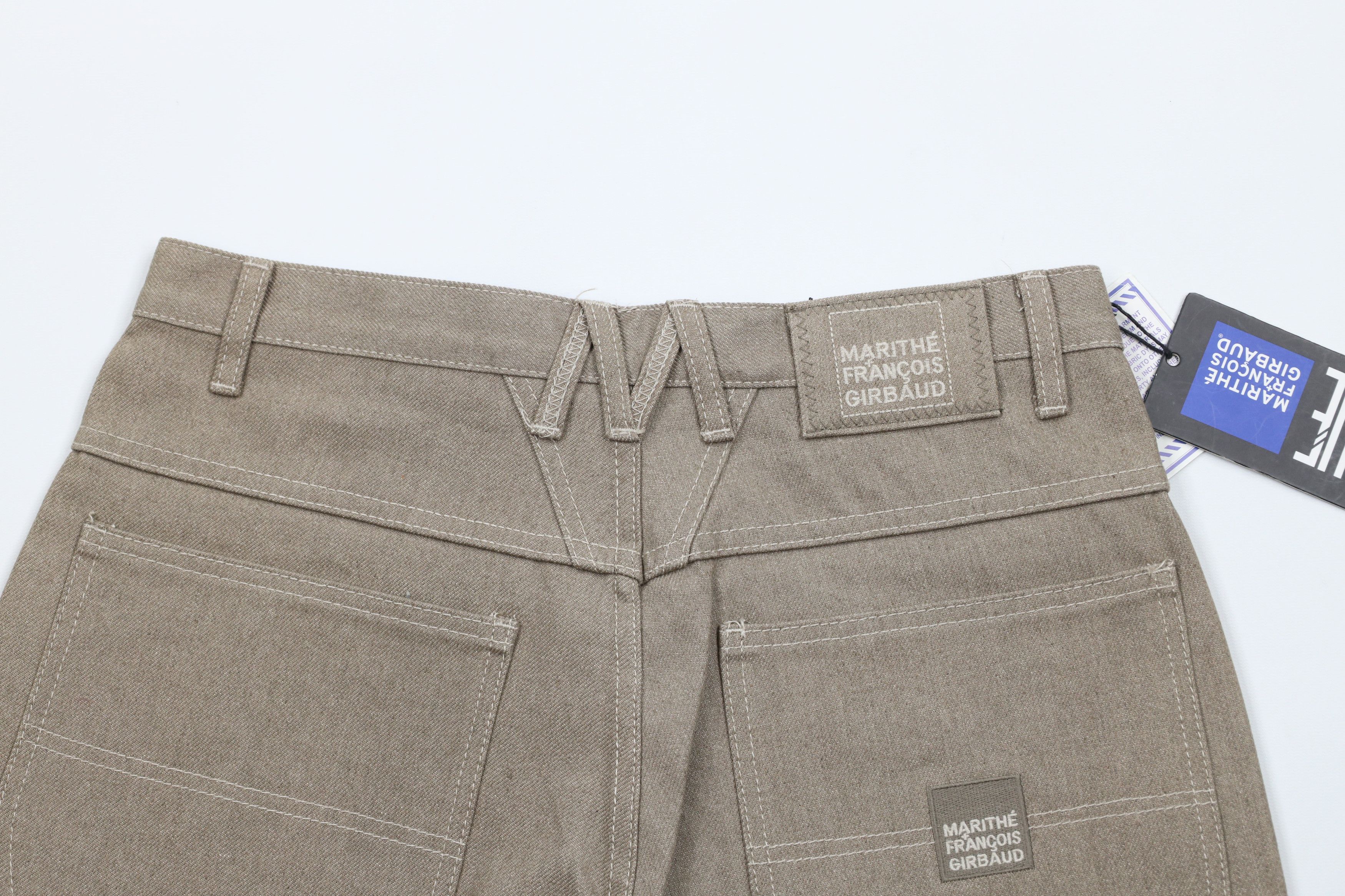 Marithe + Francois Girbaud × Vintage NOS Vintage 90s Marithe Francois Girbaud Denim Jean Short Size US 33 - 8 Thumbnail