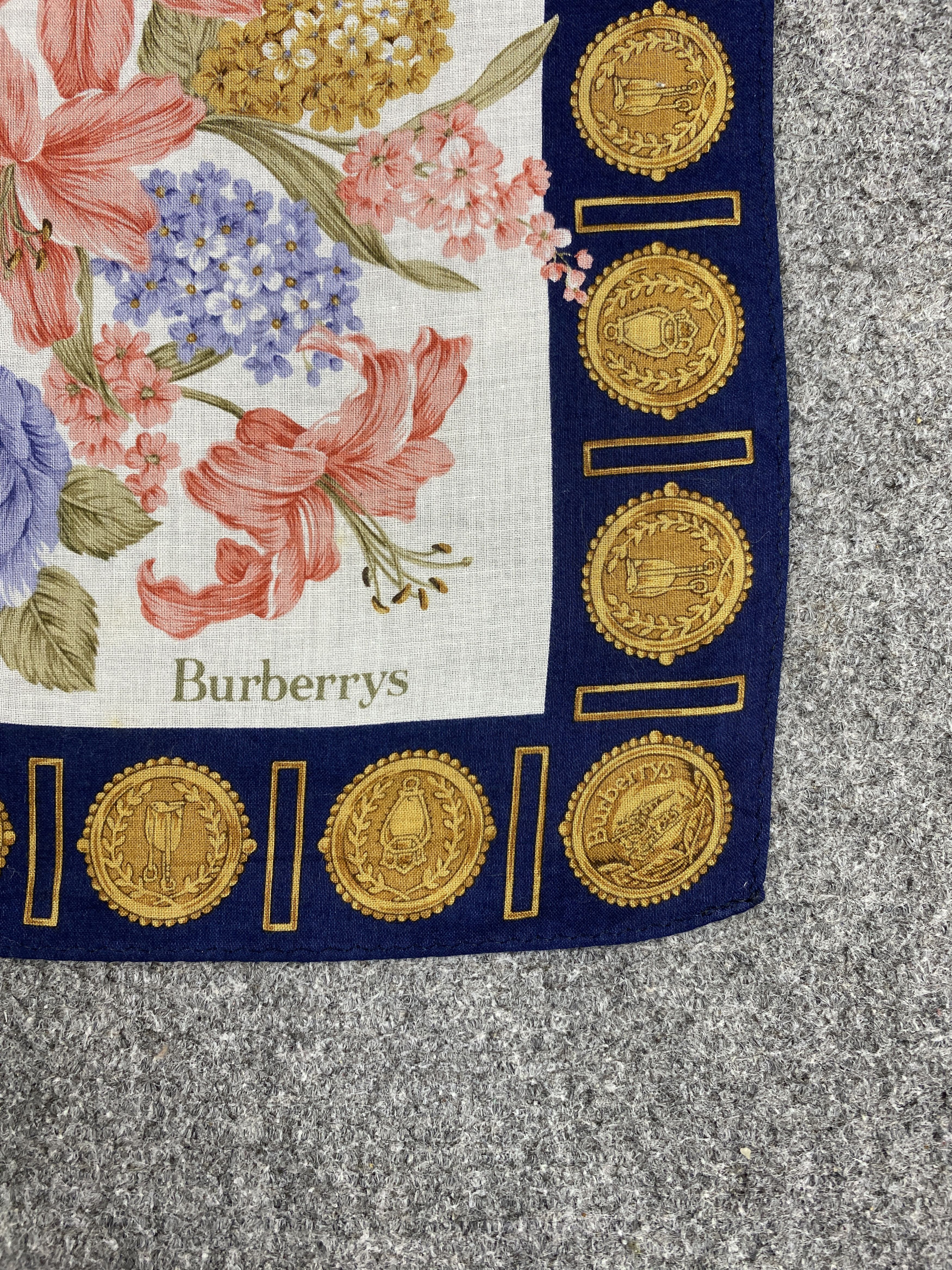 Burberry Burberry Handkerchief / Neckwear / Bandana HKC0437 Size ONE SIZE - 5 Thumbnail