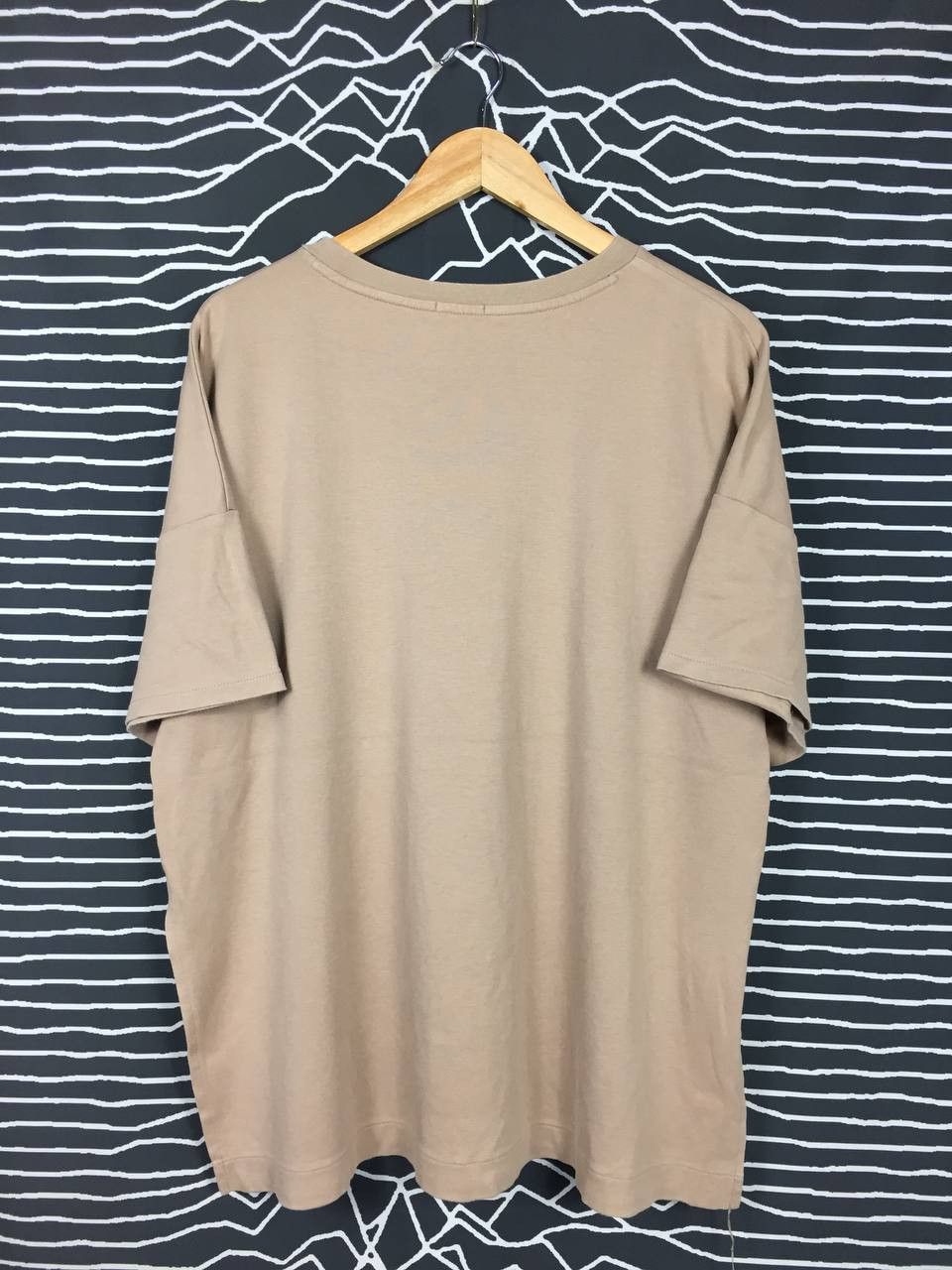 GU × Japanese Brand GU Crew Neck Plain Casual Oversized Tee Size US L / EU 52-54 / 3 - 5 Thumbnail