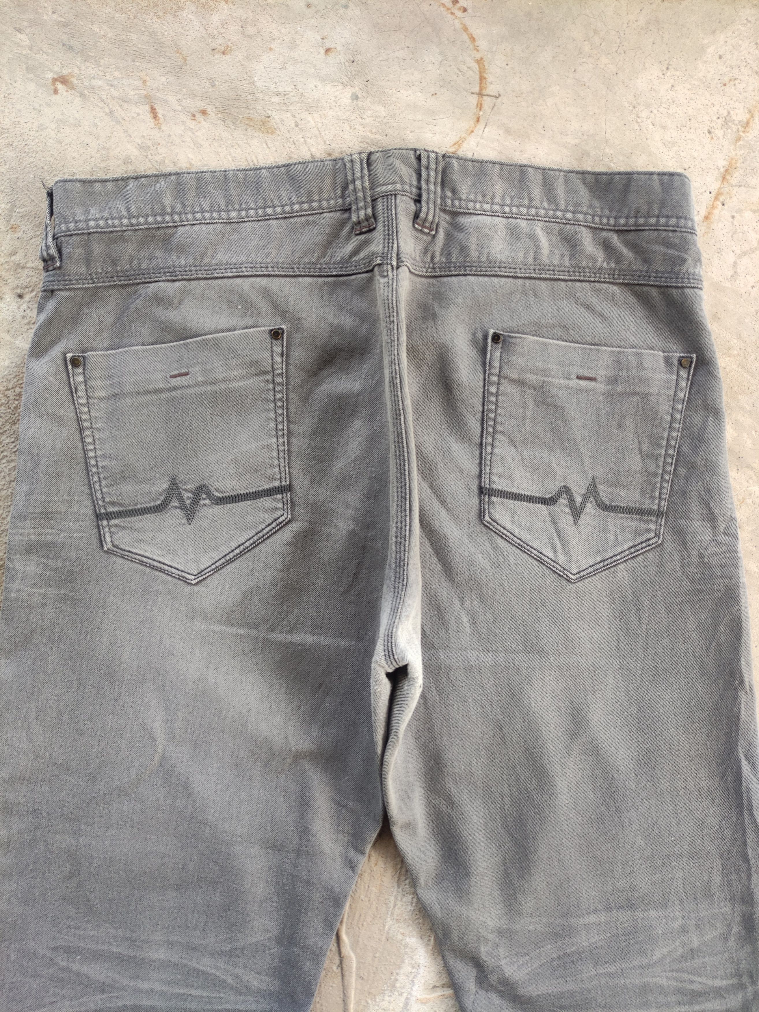 Japanese Brand Vintage Japanese Jean Distressed Faded Pants Size US 40 / EU 56 - 10 Thumbnail