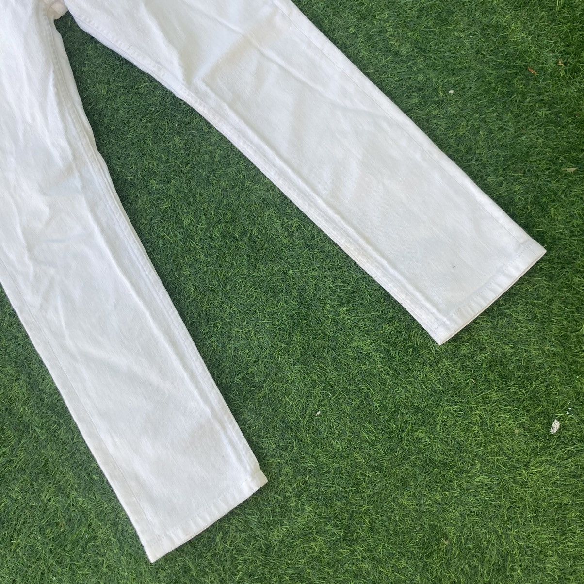 Designer LOUIS VUITTON ALL WHITE SLIM STRETCH JEANS Size 29" - 5 Thumbnail