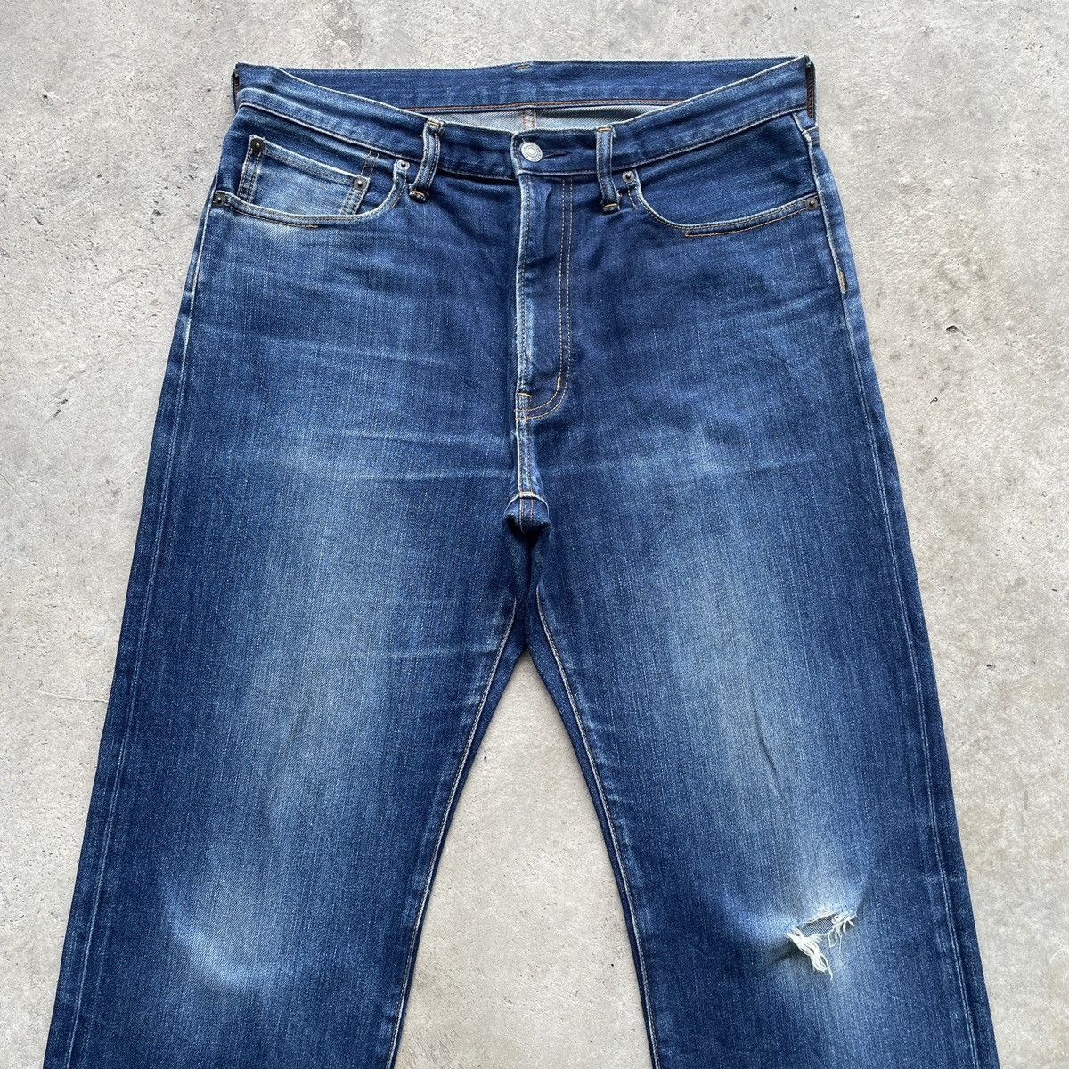 Japanese Brand Japanese Brand GU Distressed Faded Jeans Denim Pants W33 Size US 33 - 3 Thumbnail