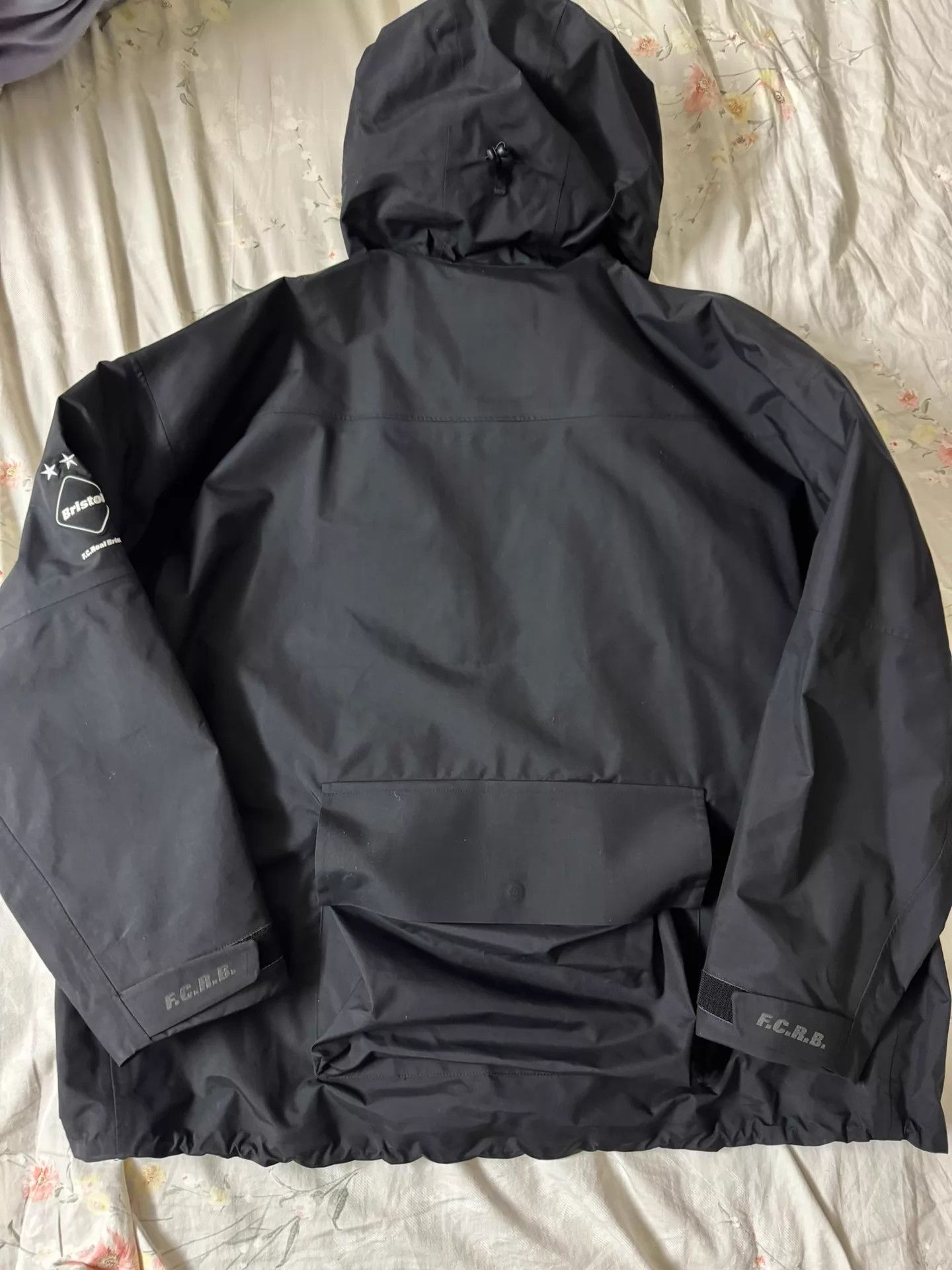 F.C. Real Bristol F.C.Real Bristol x readymade 20th Anniv Hard Shell Jacket L Size US L / EU 52-54 / 3 - 3 Thumbnail
