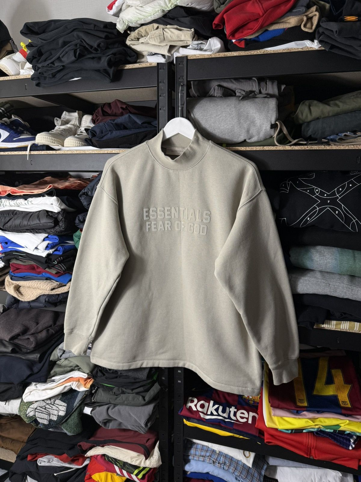 Fear of God Fear Of God Essentials Crewneck Sweatshirt Beige Oversized Size US XS / EU 42 / 0 - 6 Thumbnail