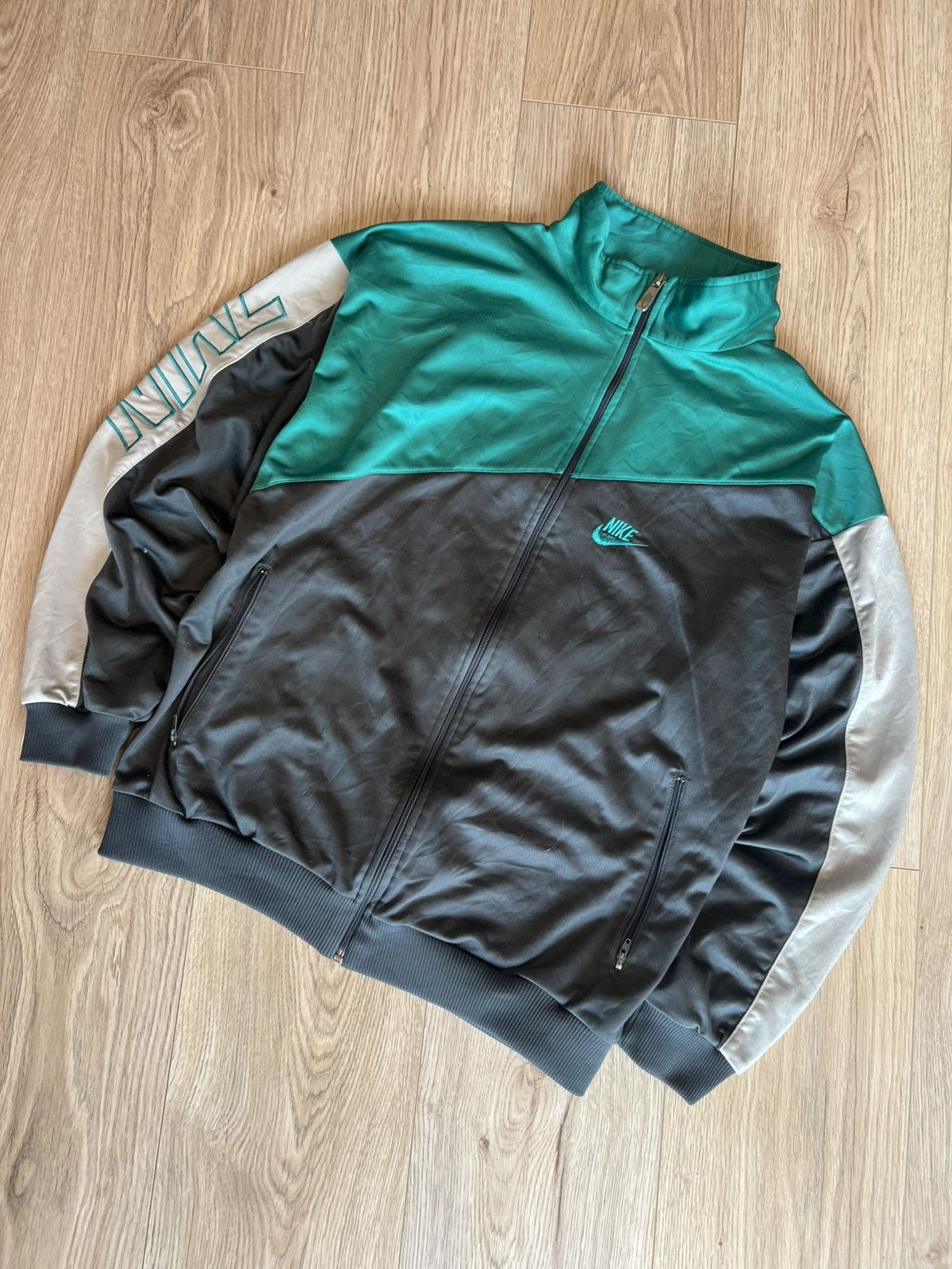 Nike Vintage Nike Track Jacket 80s’ 90s’ Size M Size US M / EU 48-50 / 2 - 1 Thumbnail