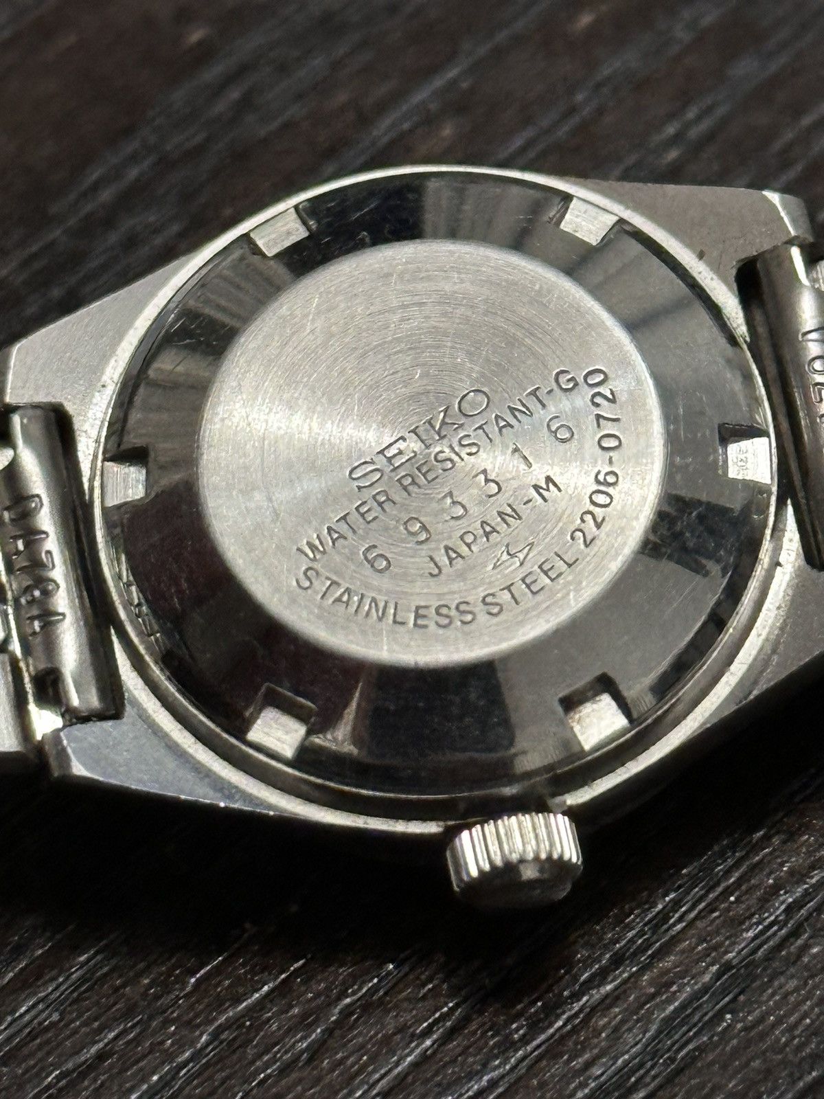 Seiko 1976 Seiko Mineral Crystal Rarest White Dial Watch Size ONE SIZE - 7 Thumbnail